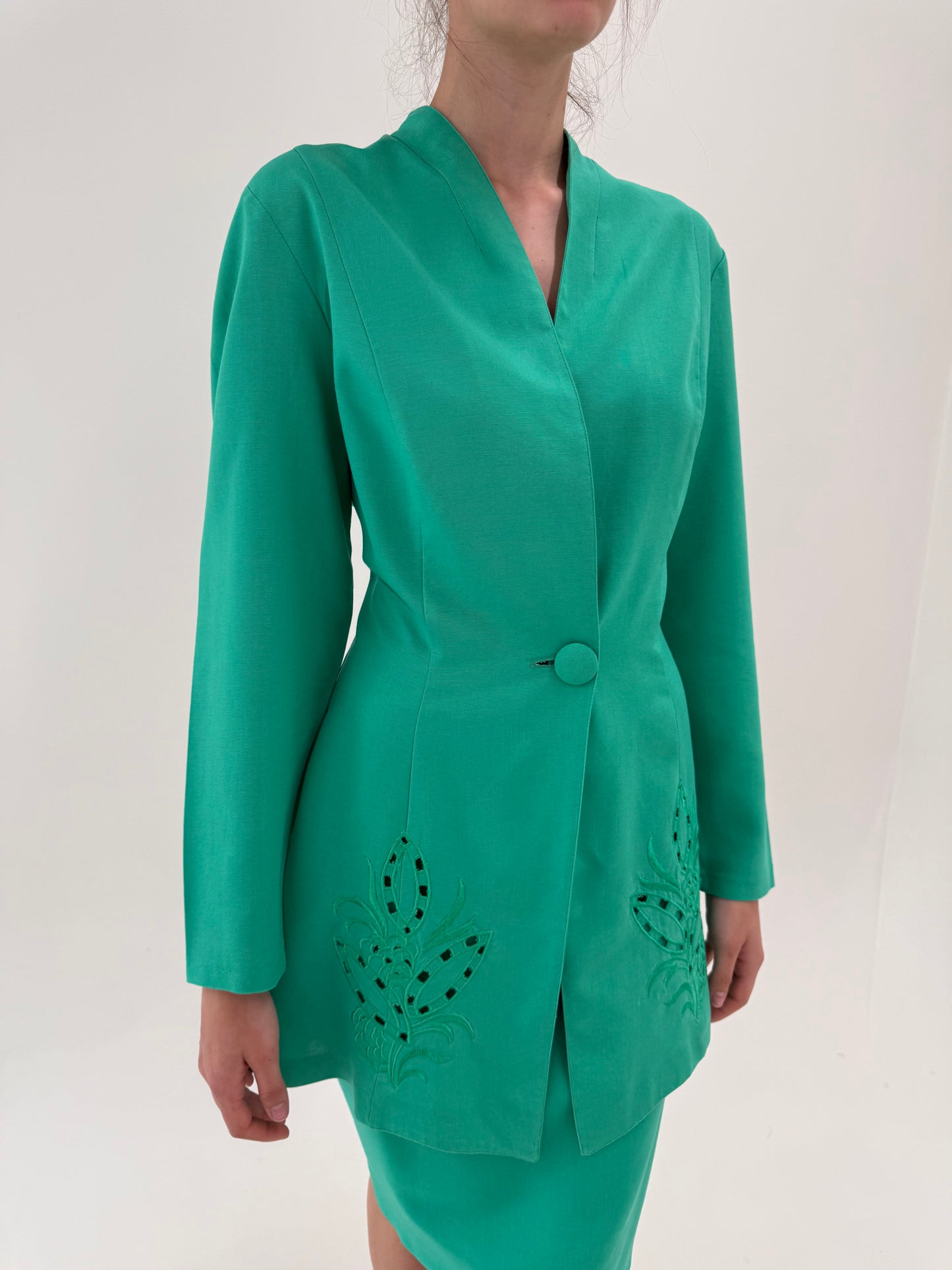 Costum vintage emerald green cu sacou cambrat și fustă creion din în și vâscoza