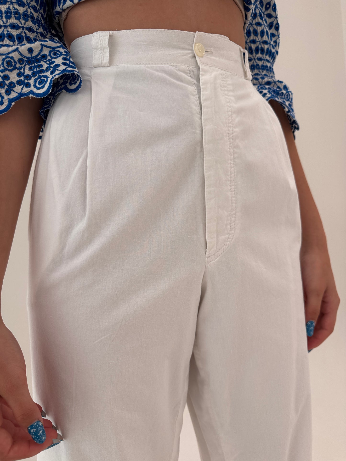 Pantaloni Valentino petite cu talie ultra înaltă din poplin de bumbac și pense