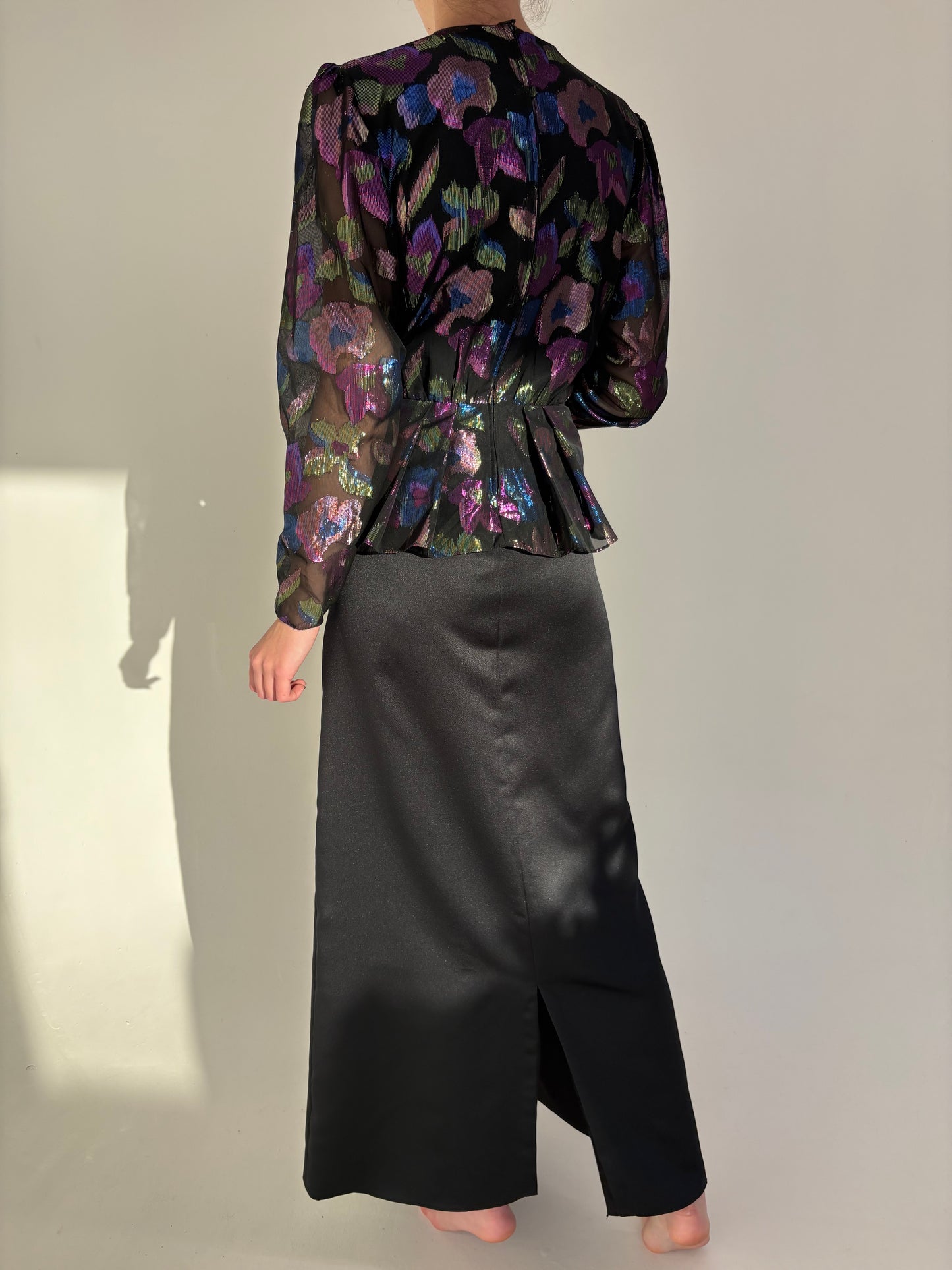 Rochie maxi old vintage de seară anii 80 cu peplum din jacquard lamé