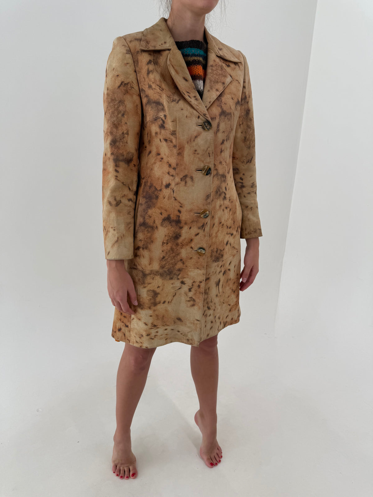 Trench din piele naturală extrem de moale camel cu animal print stilizat