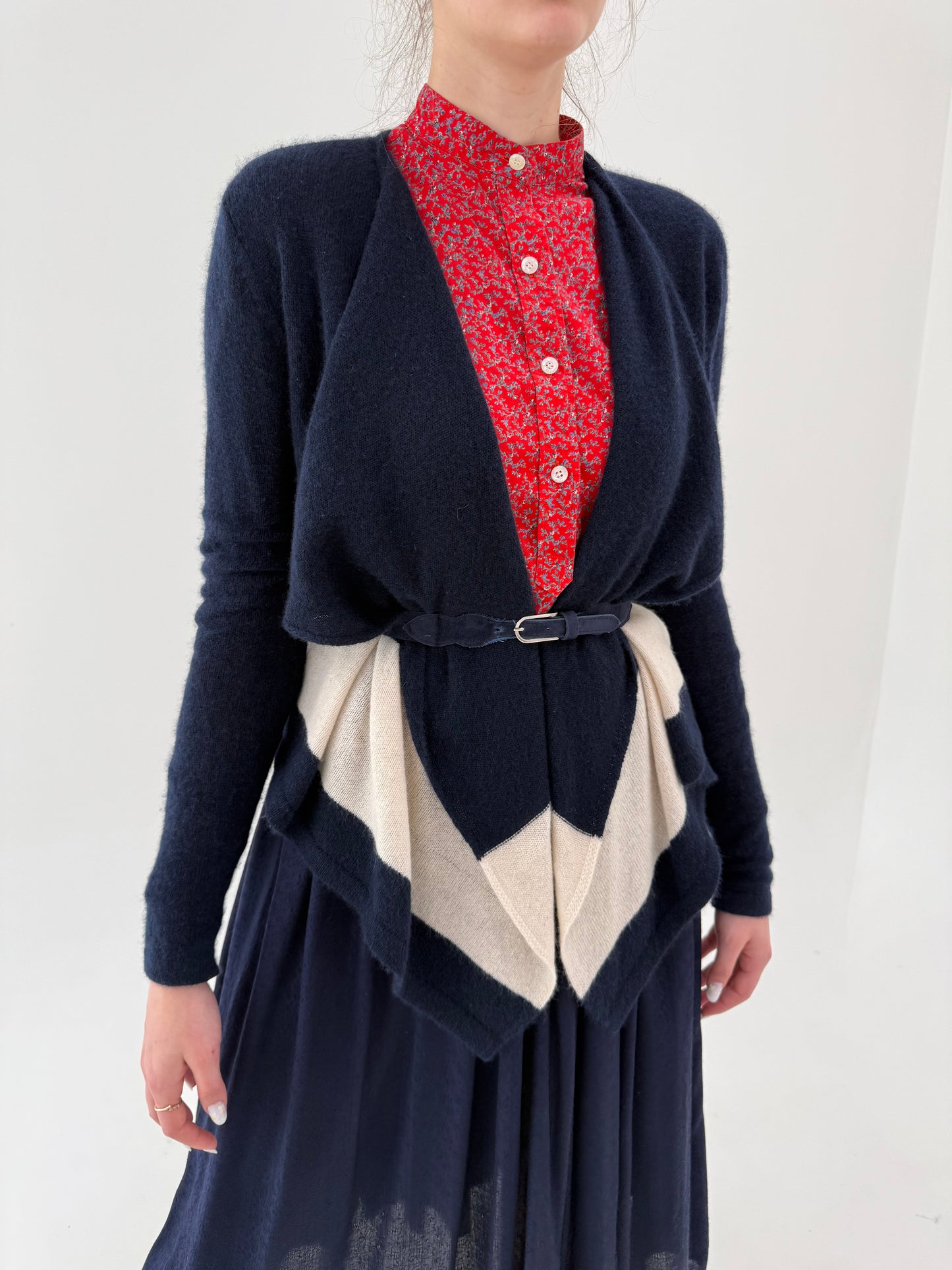 Cardigan din cașmir colorblock în culori neutre