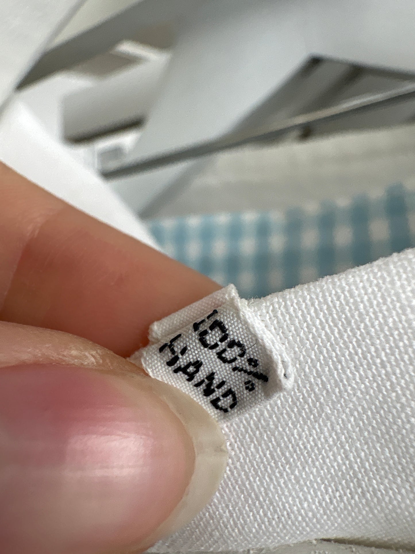 Cămașa vintage din in cu broderie manuala excepțională