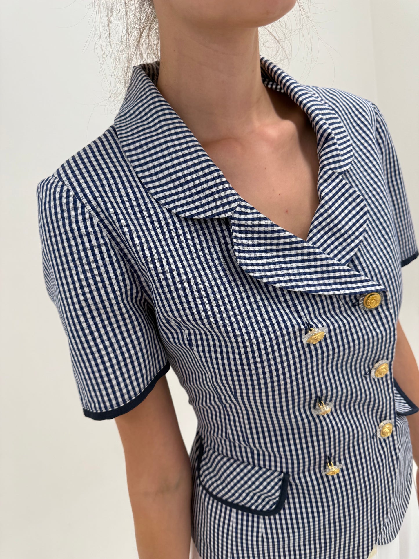 Sacou premium italian gingham cambrat cu nasturi aurii și revere rotunjite