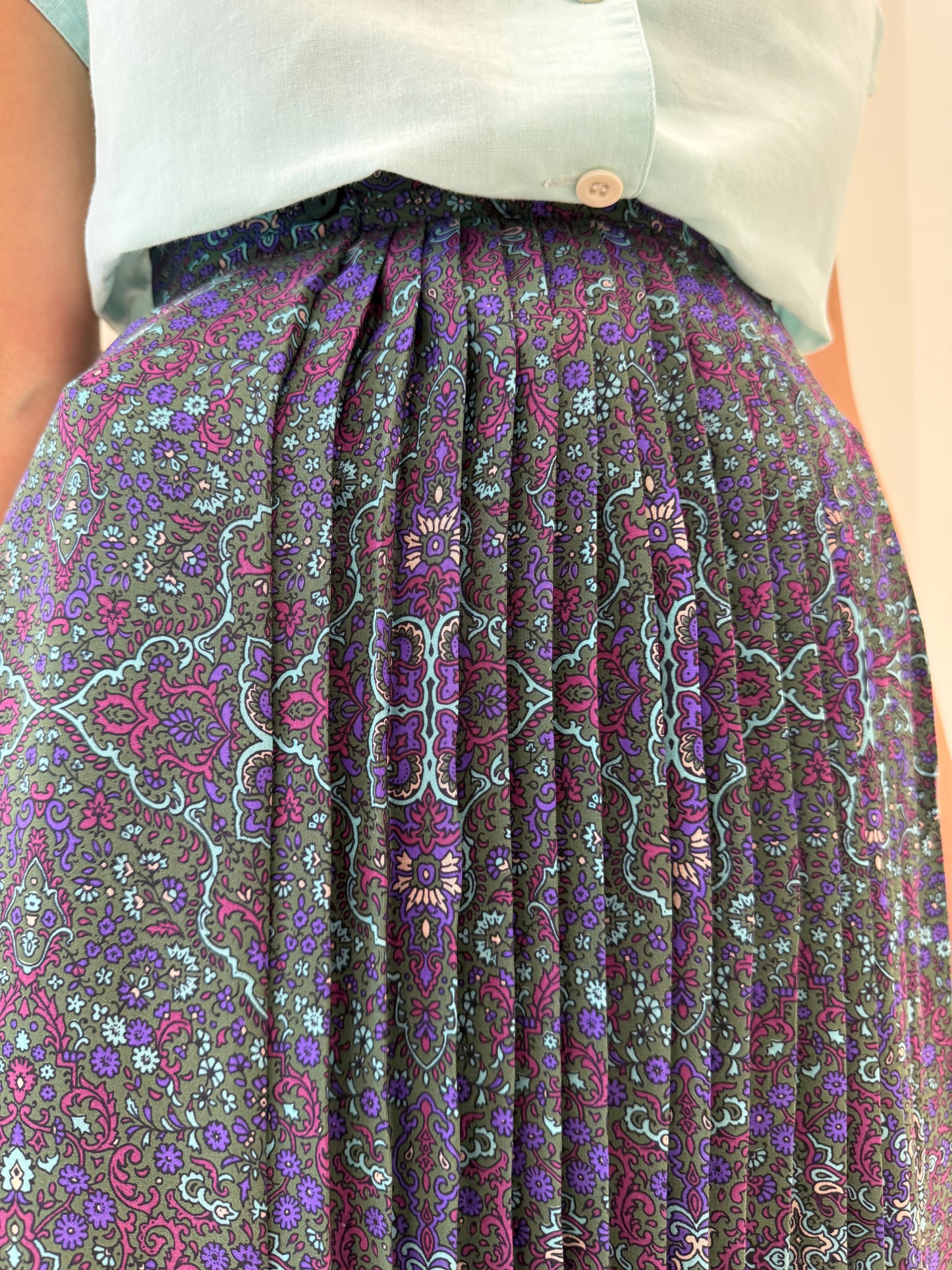 Fustă vintage petrecută plisată din mătase naturală cu print paisley