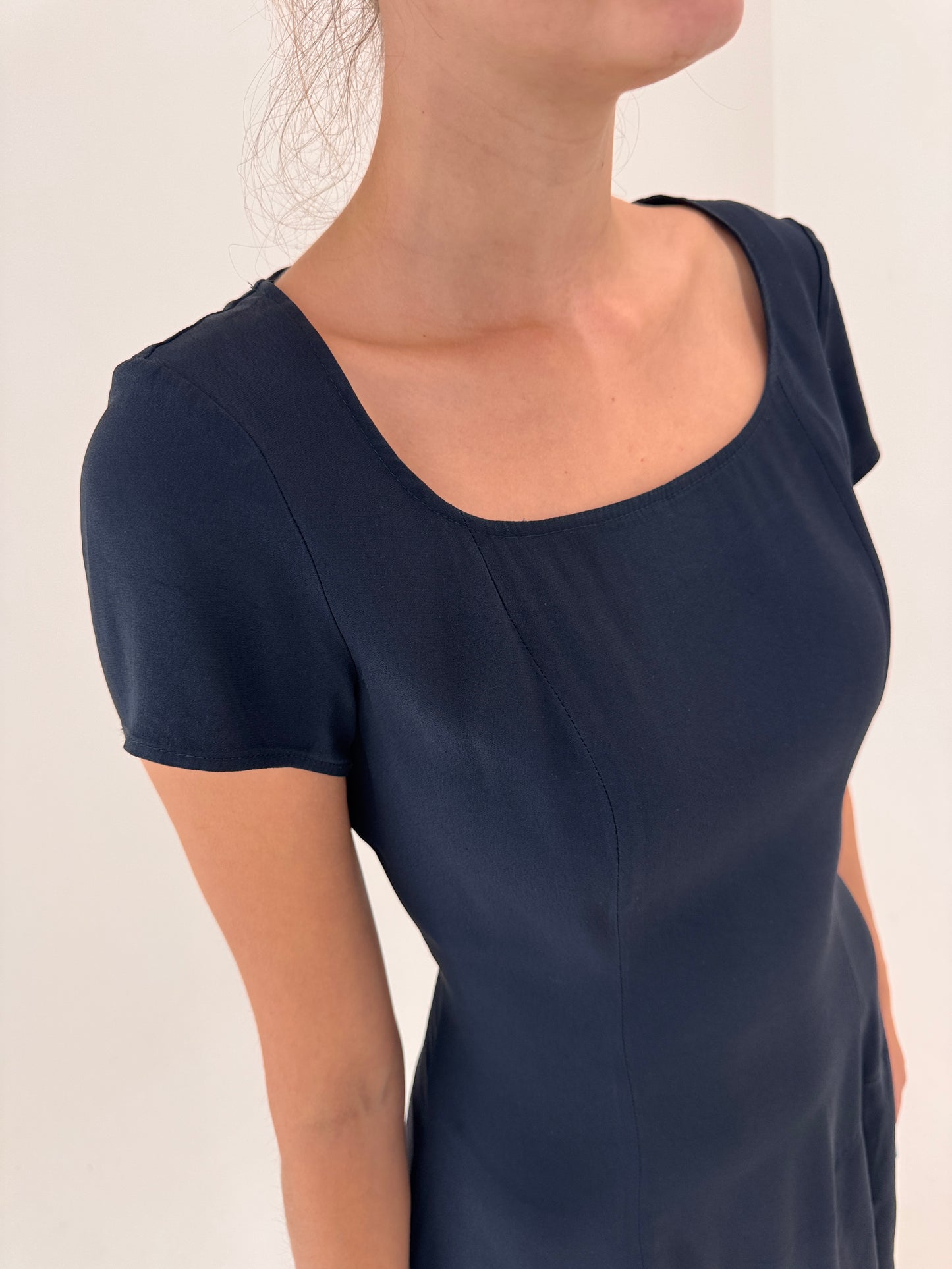 Rochie Max&Co by Max Mara din crep modelator ușor structurat