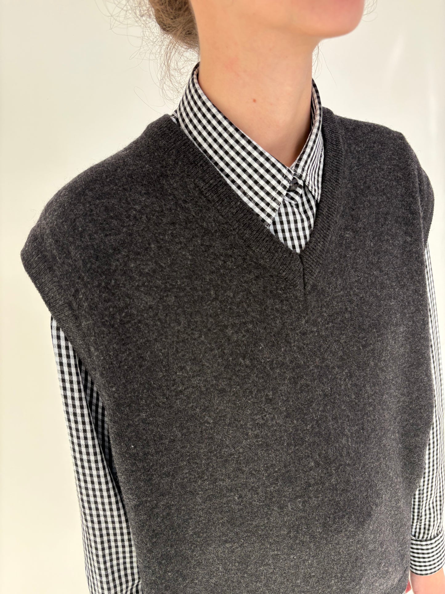 Vestă / top din lana extrafina pura certificată