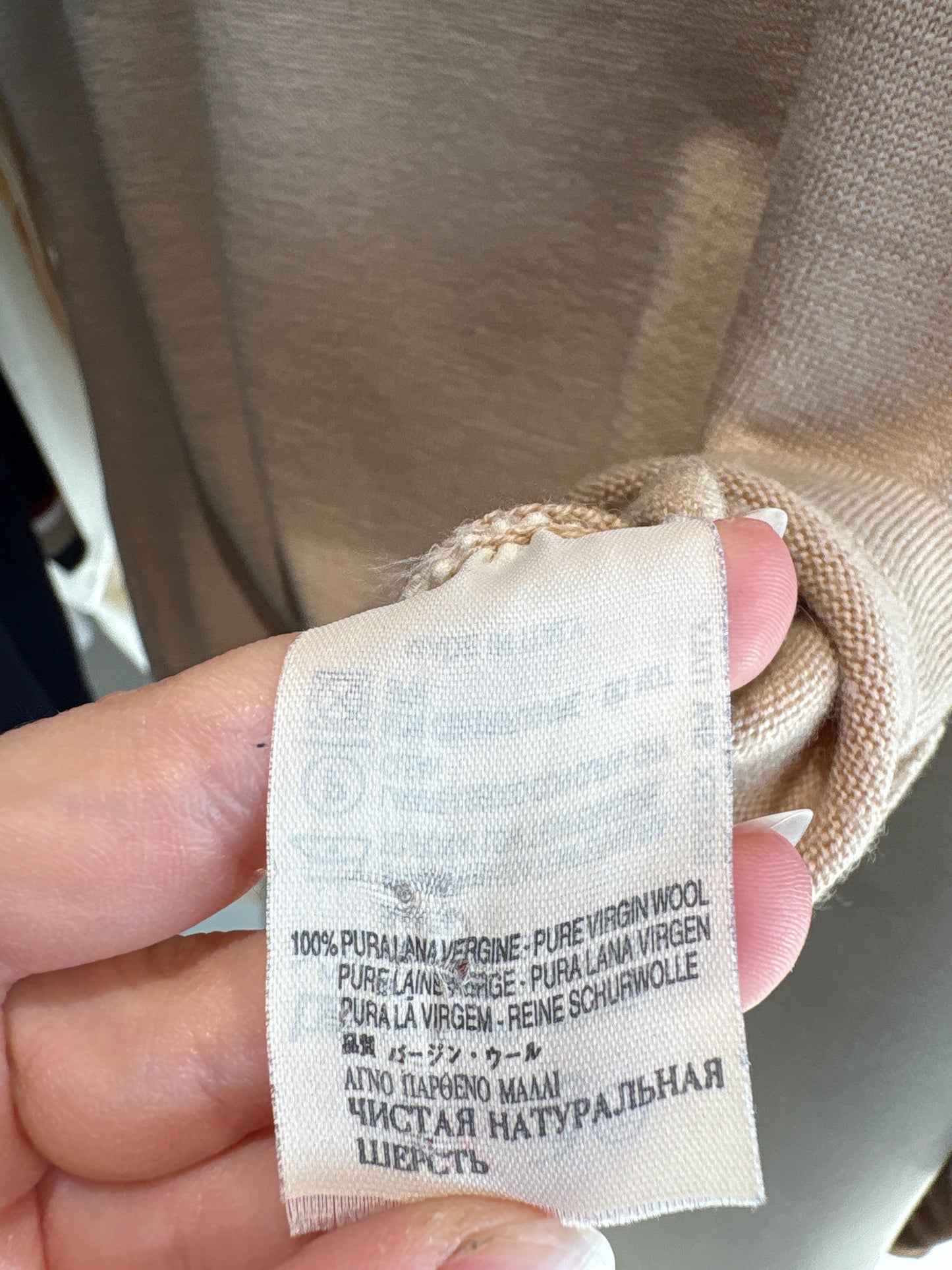 Top light camel din lana merino extrafina de gramaj mare