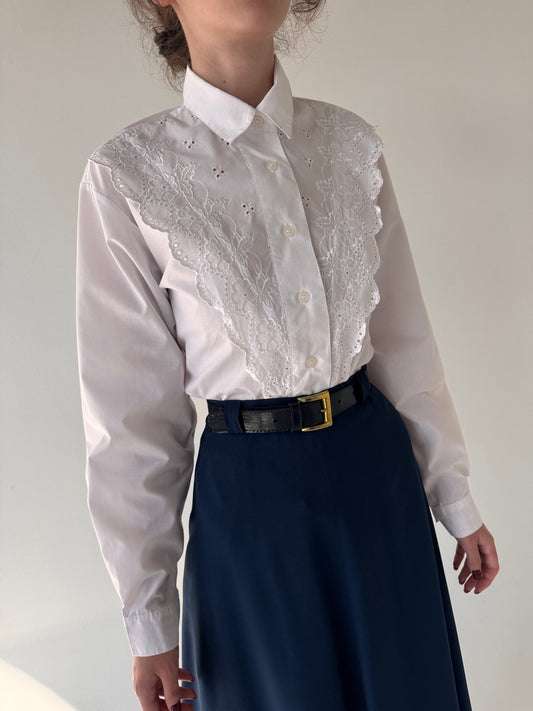 Cămașa vintage cu broderie anglaise din bumbac