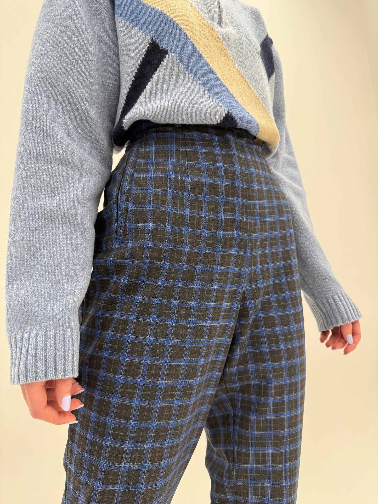 Pantaloni în carouri cu talie ultra înaltă din lana extrafina