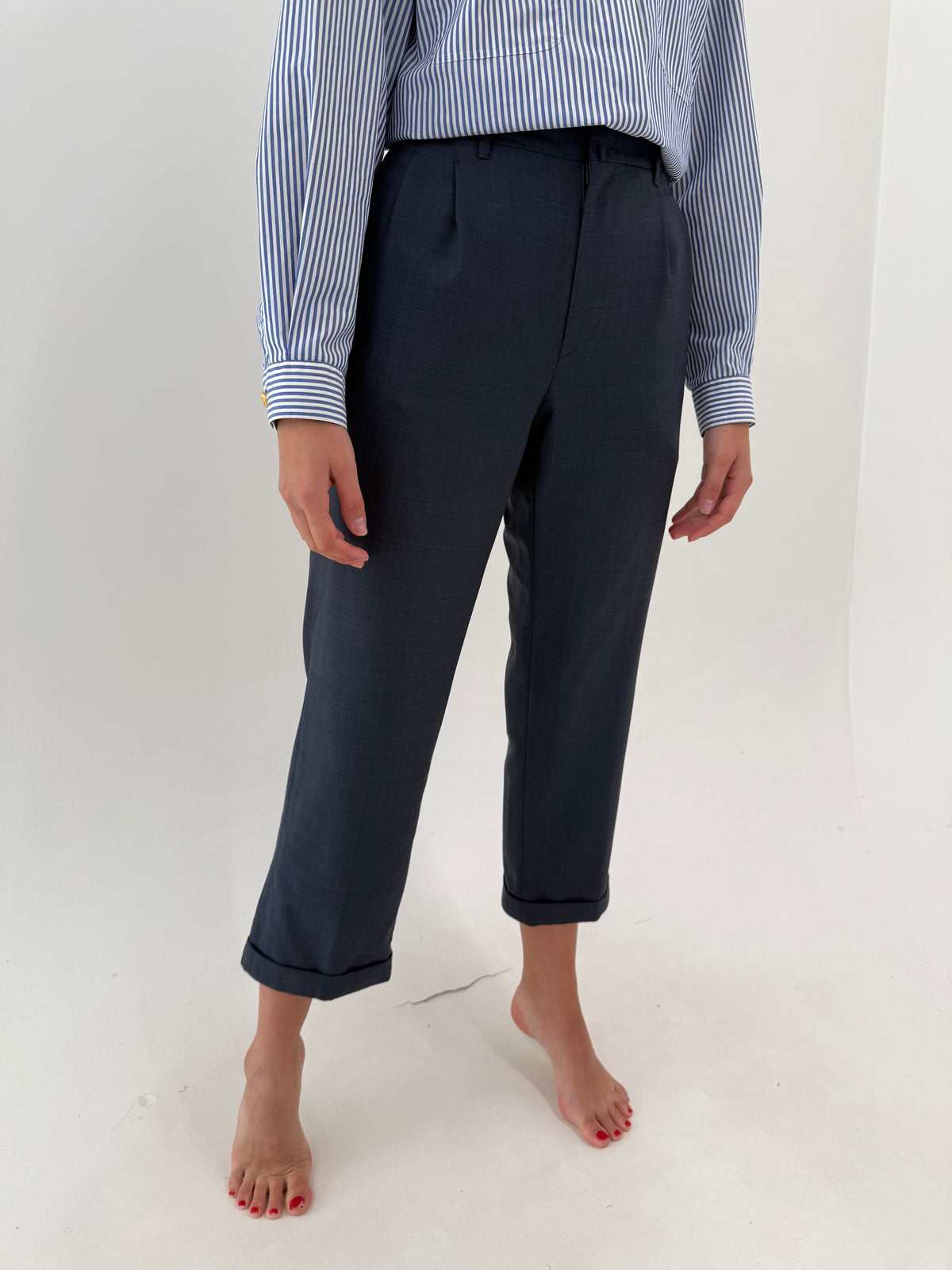 Costum high end sartorial italian din cea mai fină stofita de lana