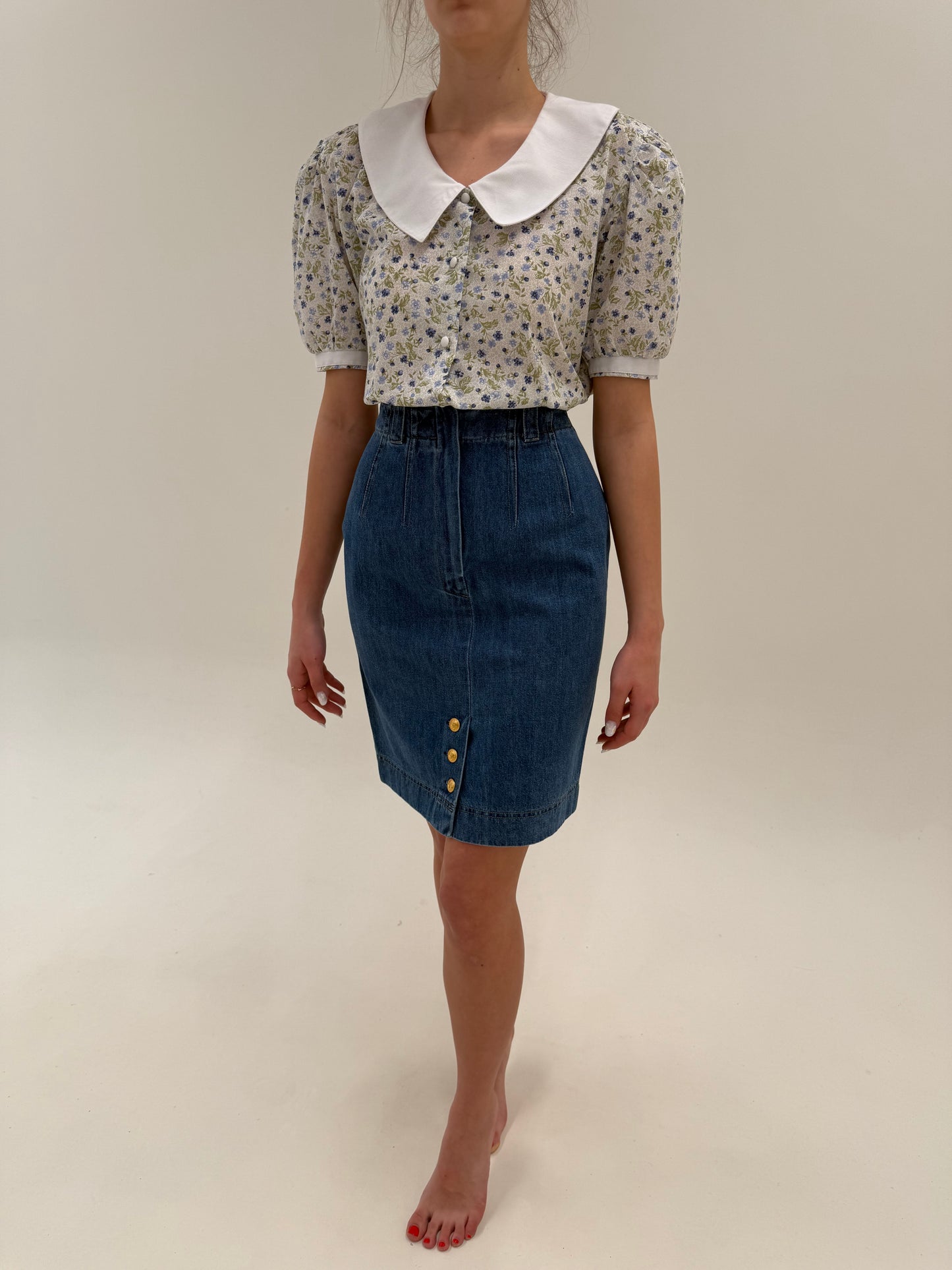 Fustă vintage creion din jeans cu feronerie aurie și inserție aurie la talie