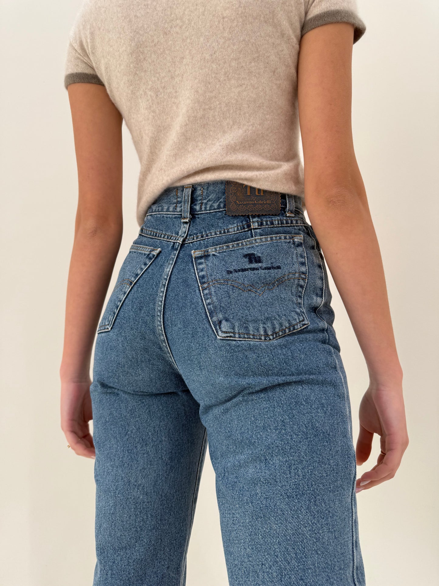 Jeans vintage premium classic wash cu talie ultra înaltă