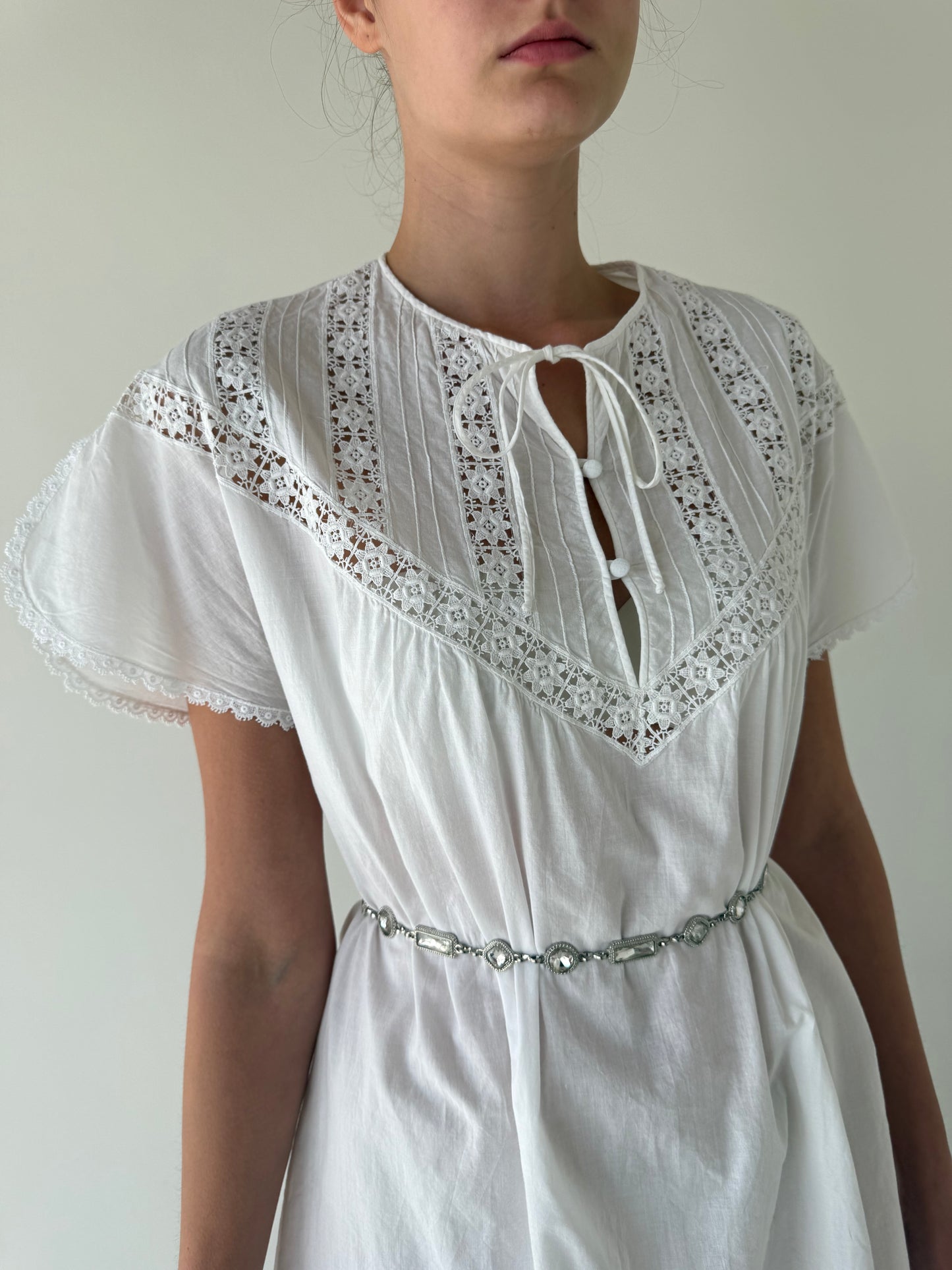 Rochie vintage maxi cu macrame lucrat manual din cea mai fină zonă de bumbac