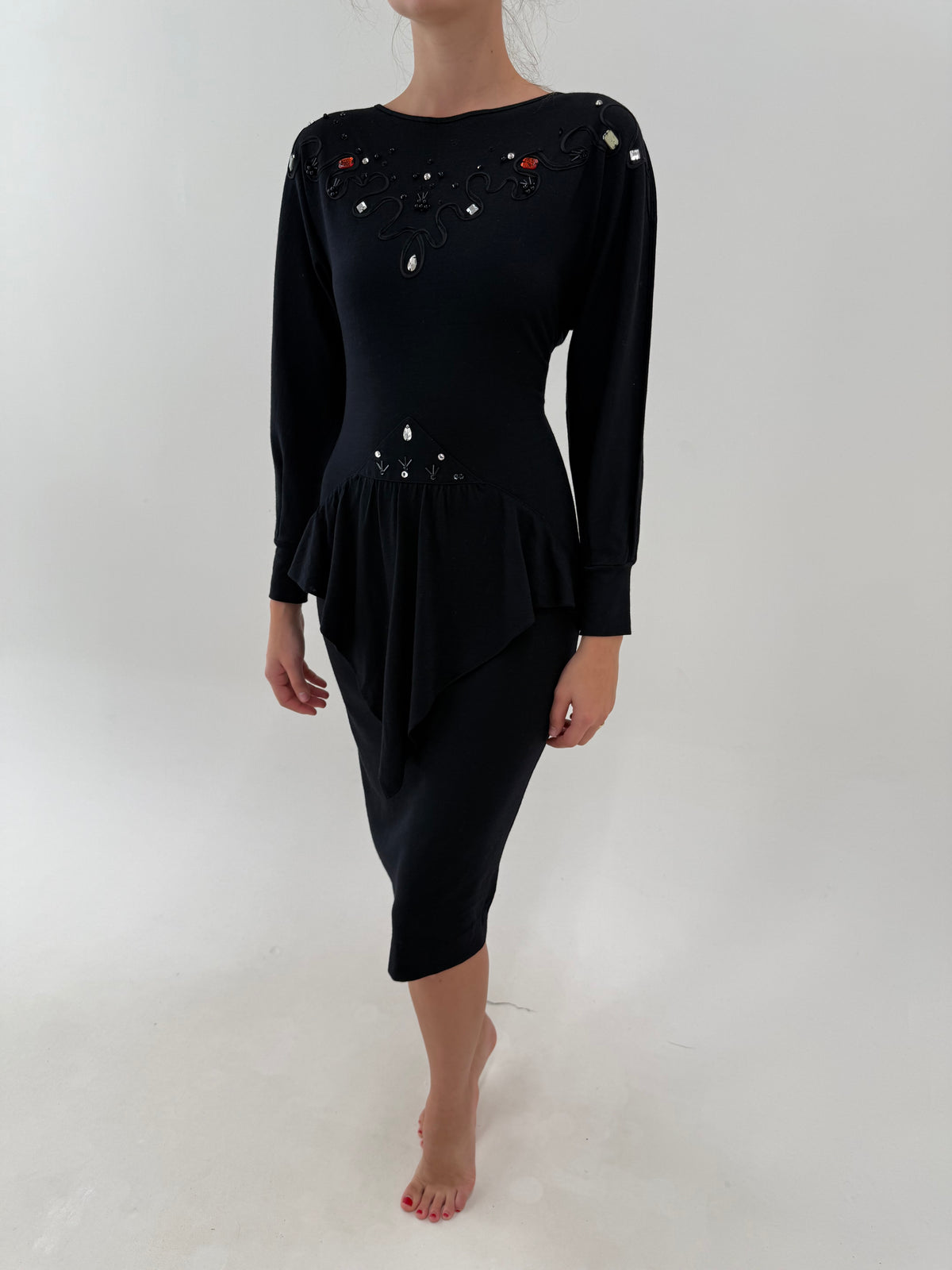 LBD vintage italiană din tricot excepțional de lana extrafina cu aplicații manuale