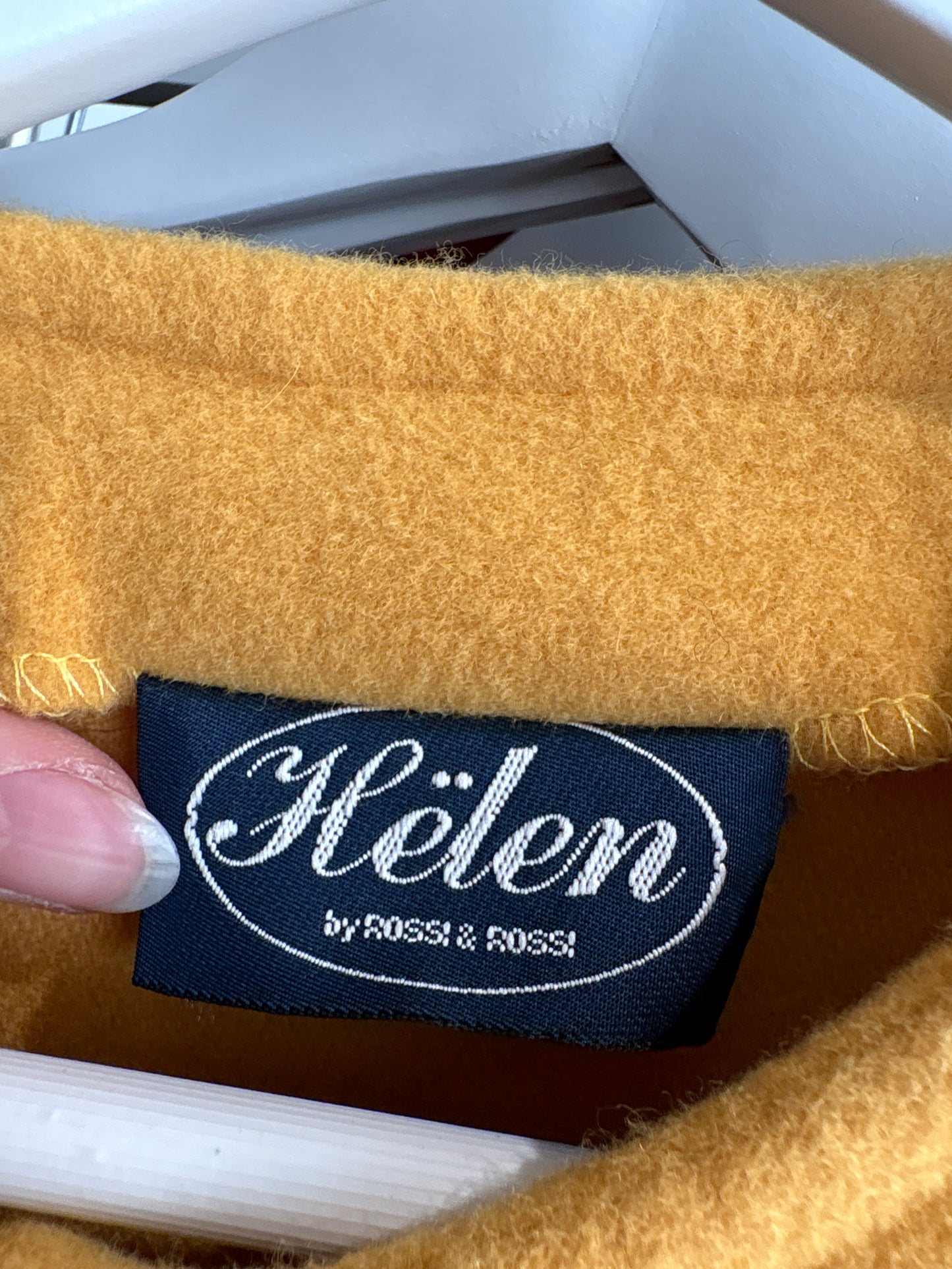 Capa vintage superbă saffron yellow din lana extrafina