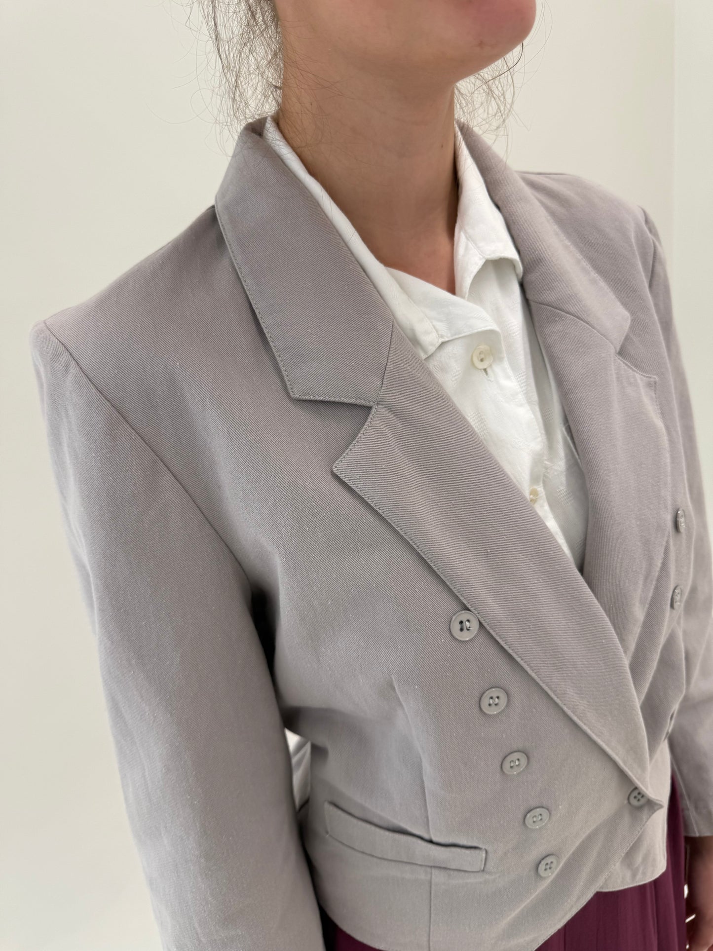 Sacou cambrat warm gray din twill de bumbac cu talie elastică la spate