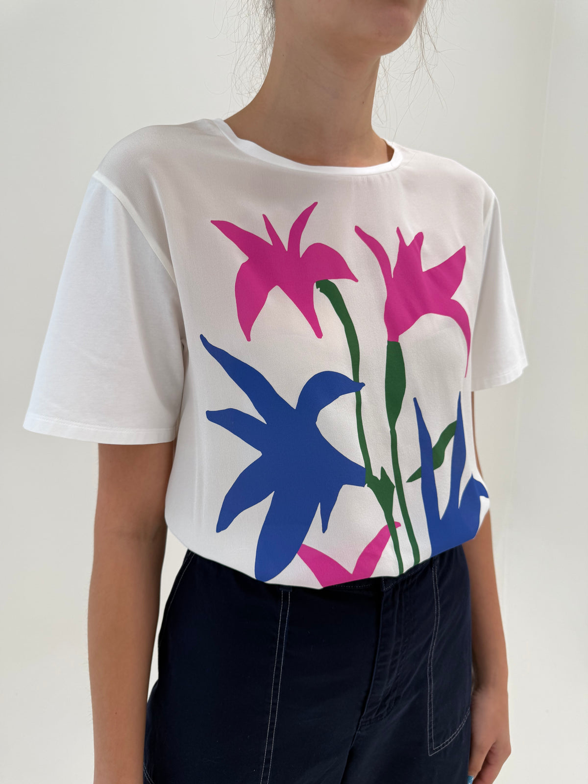 Top Max Mara din mătase naturală cu spate din bumbac și print floral superb