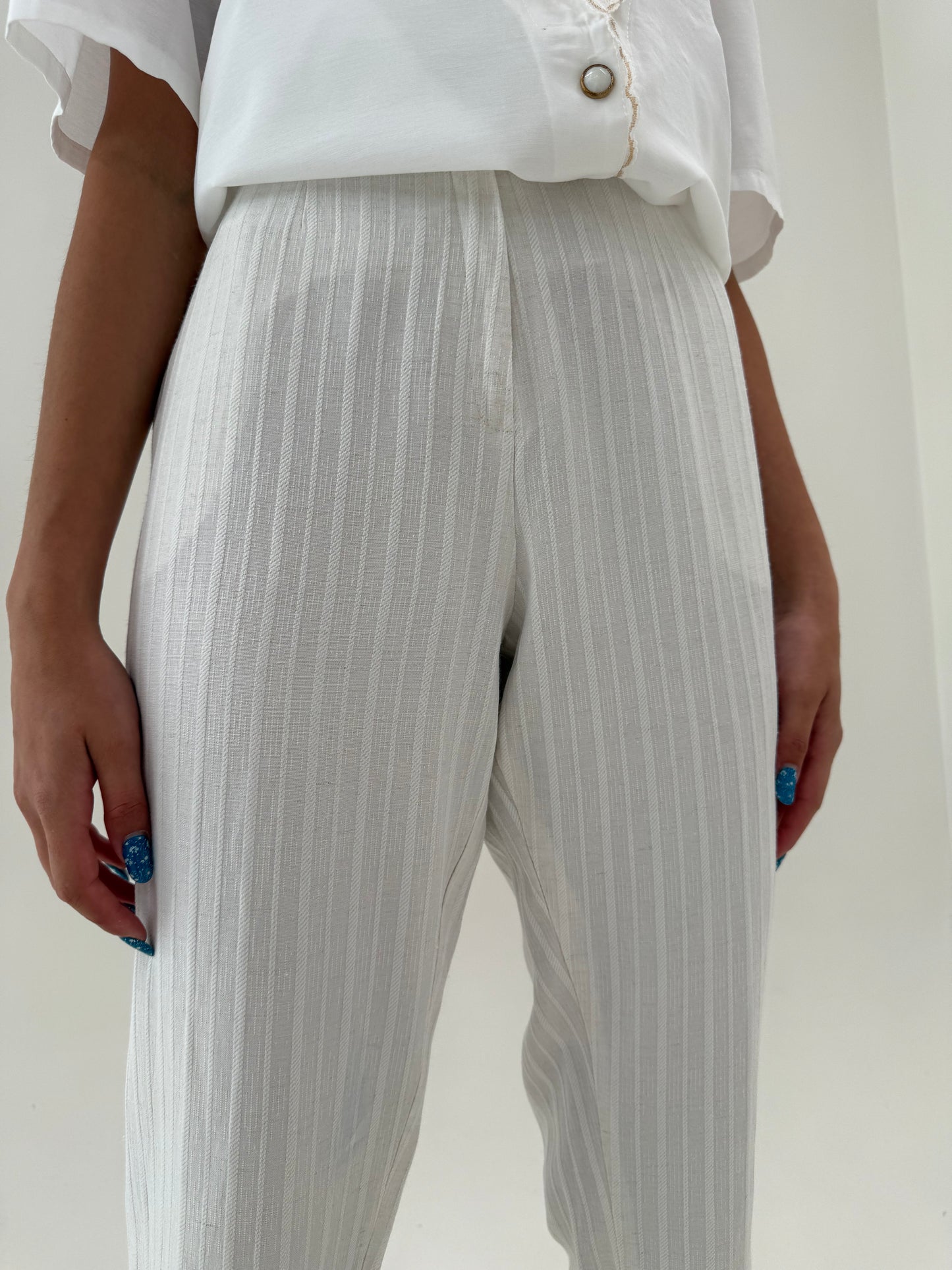 Pantaloni capri cu dungi fine texturate din pânză cu talie ultra înaltă