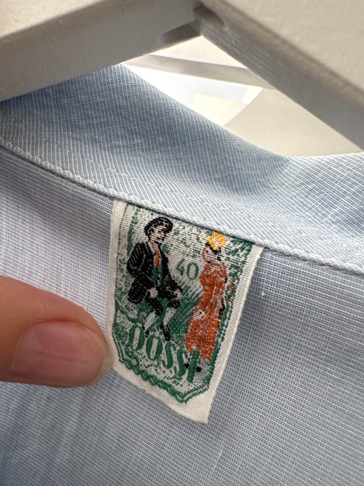 Cămașa vintage baby blue din poplin excepțional de bumbac cu broderie delicată