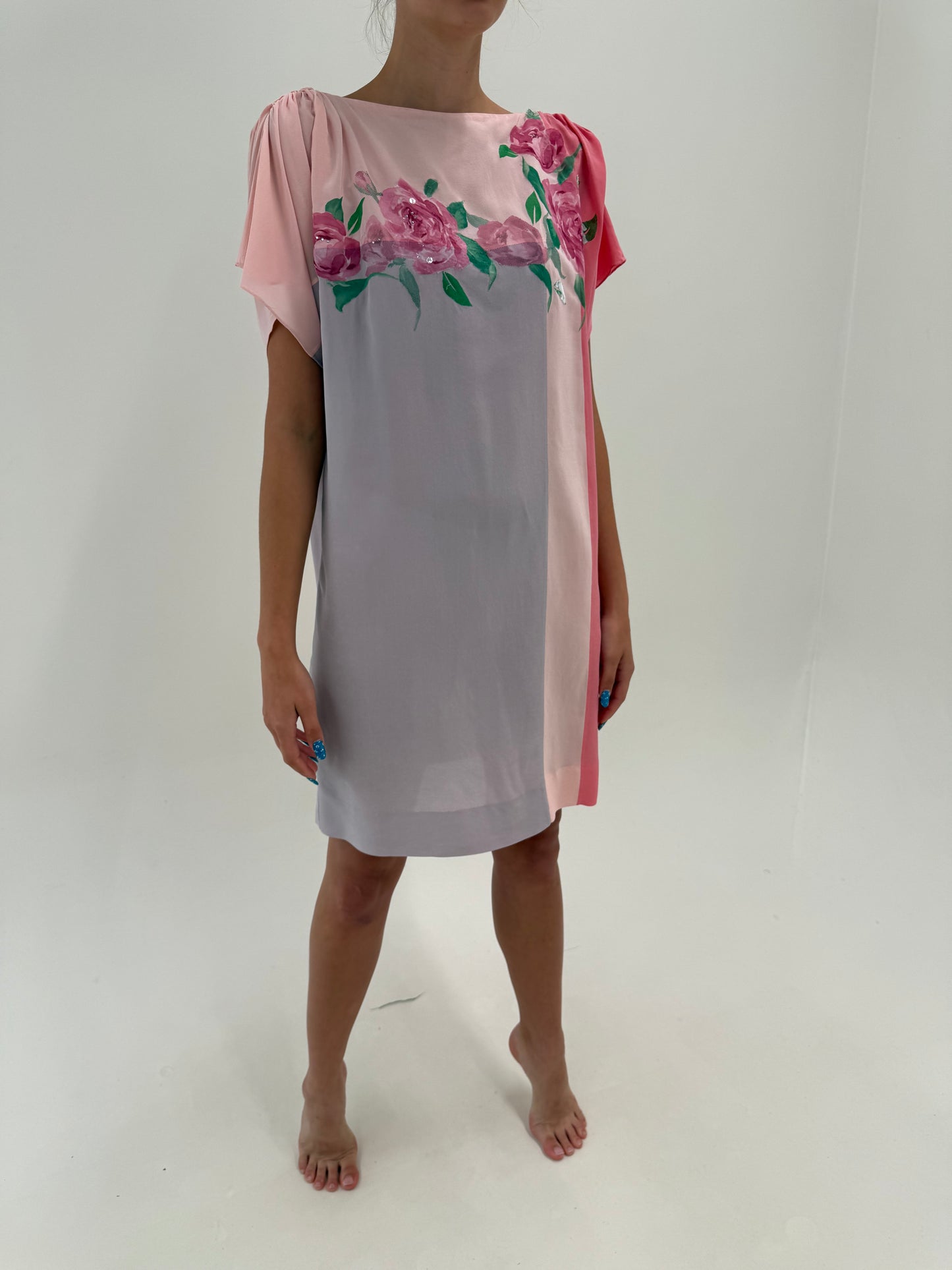 Rochie vintage din mătase naturală cu umeri drapați în culori pudrate și croi boxy
