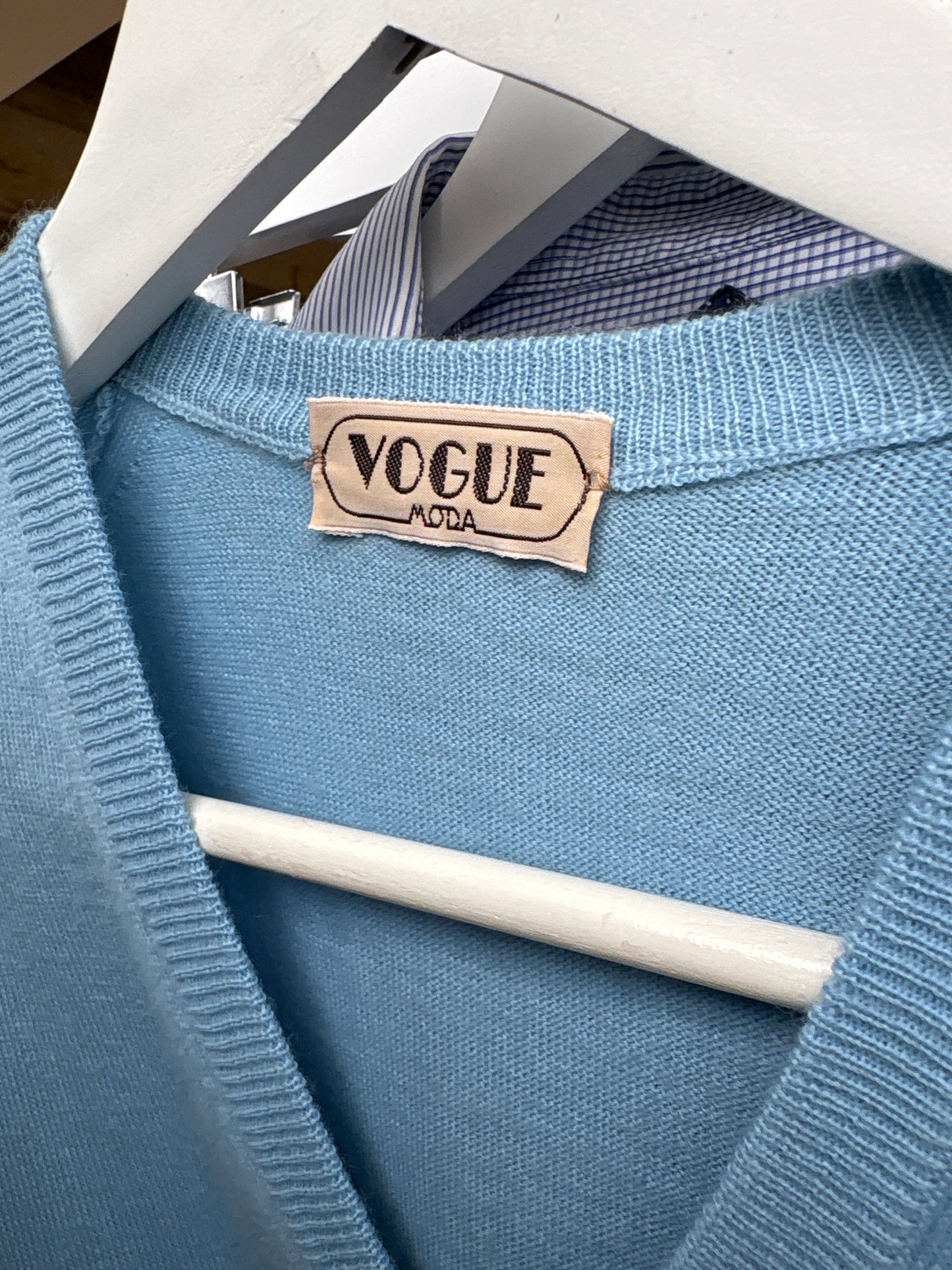 Top/ vesta vintage baby blue din lana extrafina