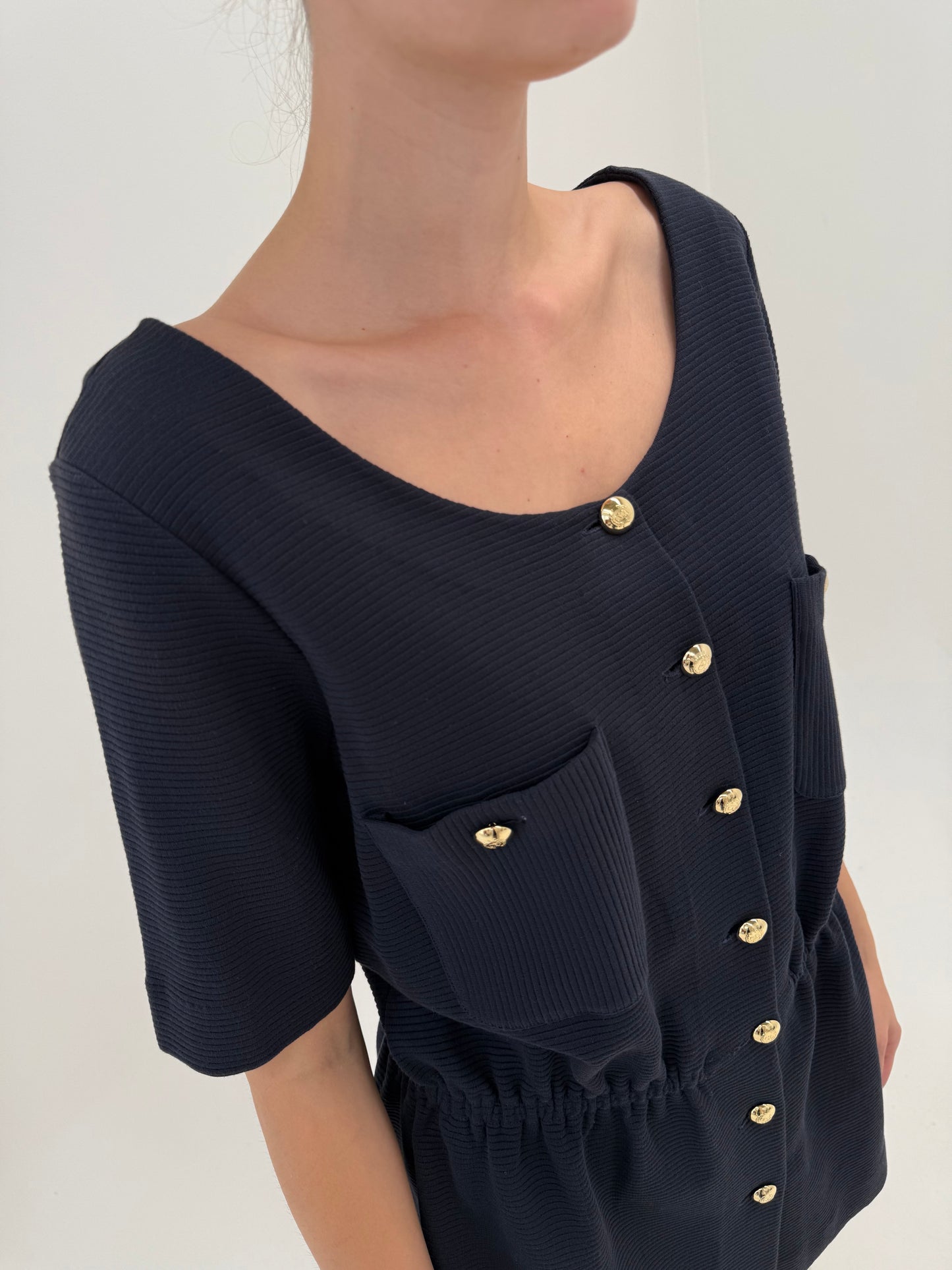 Sacou Valentino vintage de vară nou cu eticheta new old stock cu nasturi aurii