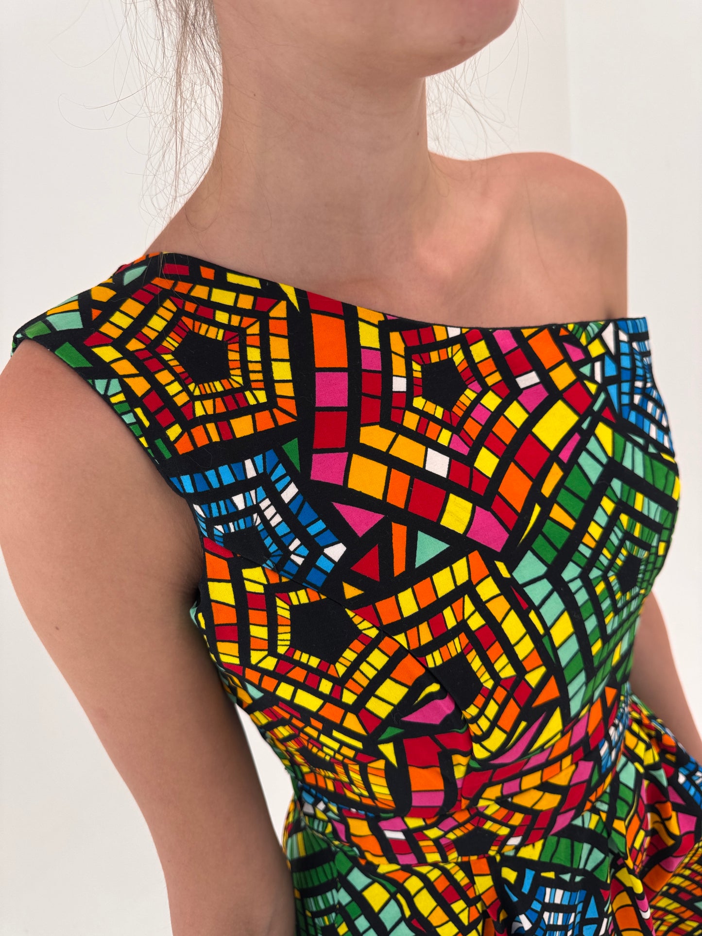 Rochie cu corsaj din canvas de bumbac cu print manual în culori tari