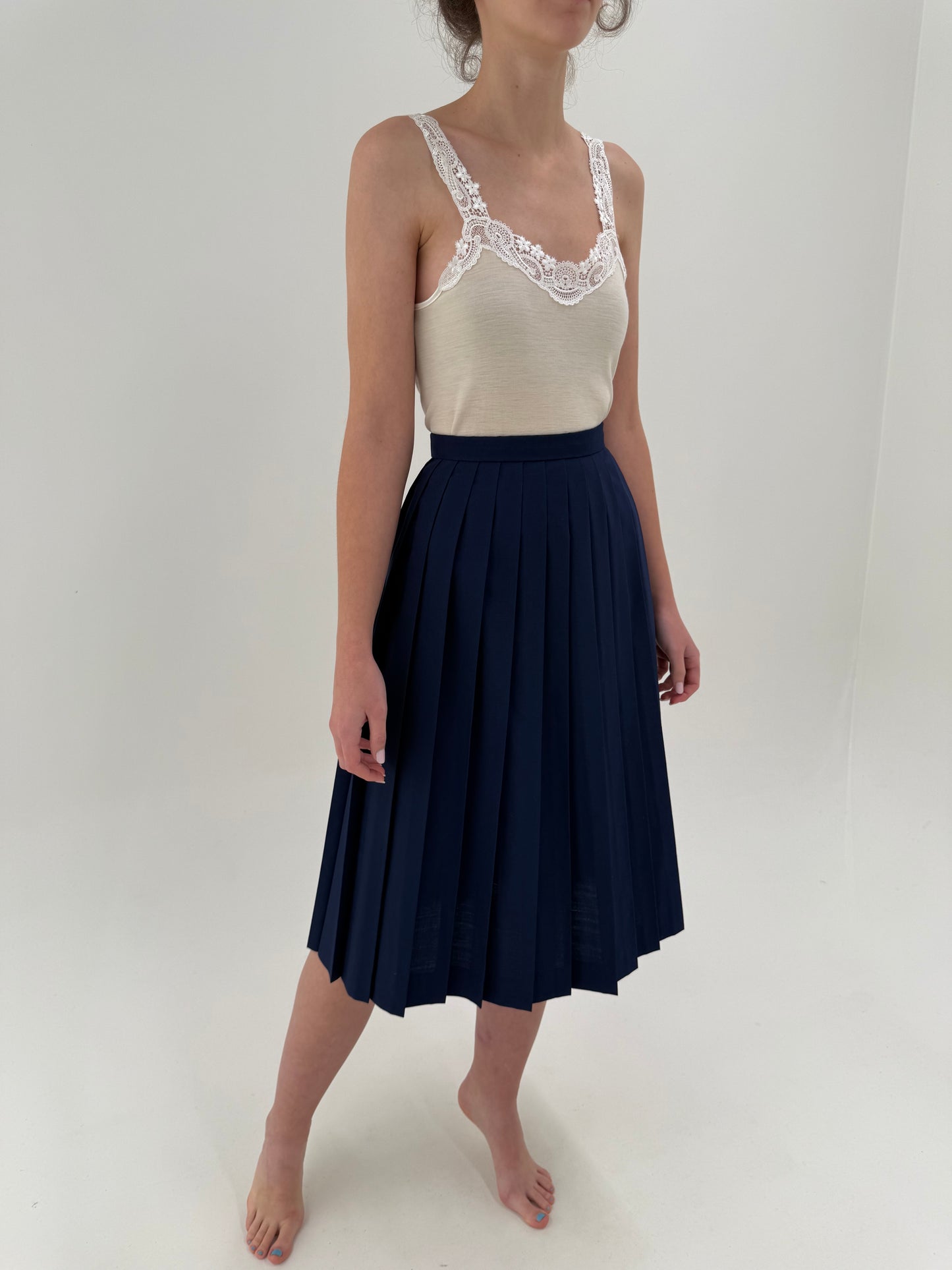 Fustă midi vintage plisată Navy blue din lana extrafina