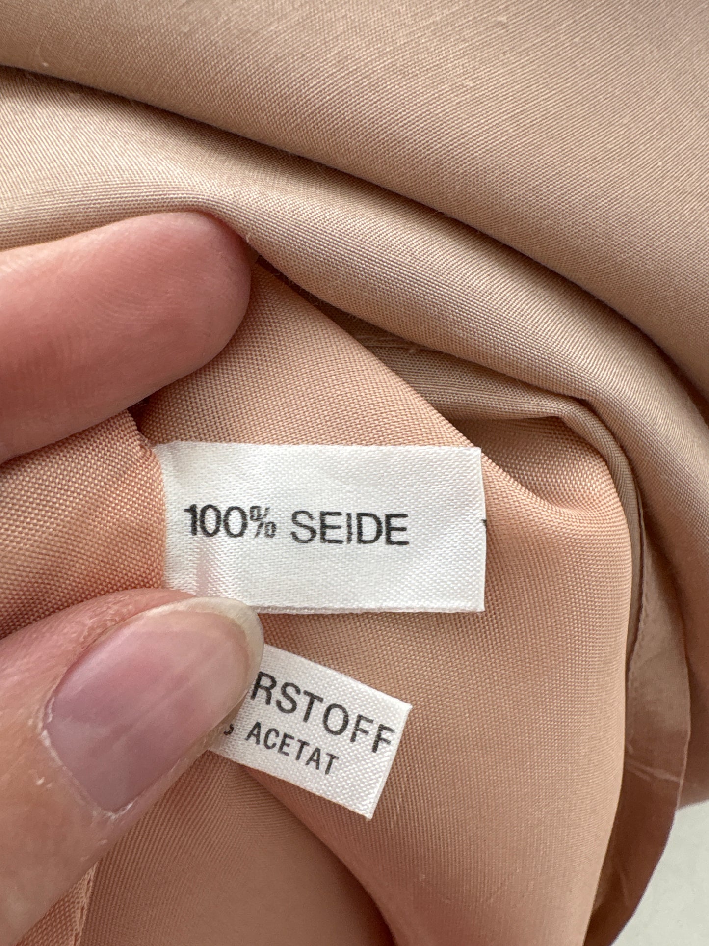 Fustă din mătase naturală dusty Pink cu talie ultra marcată și funda la spate