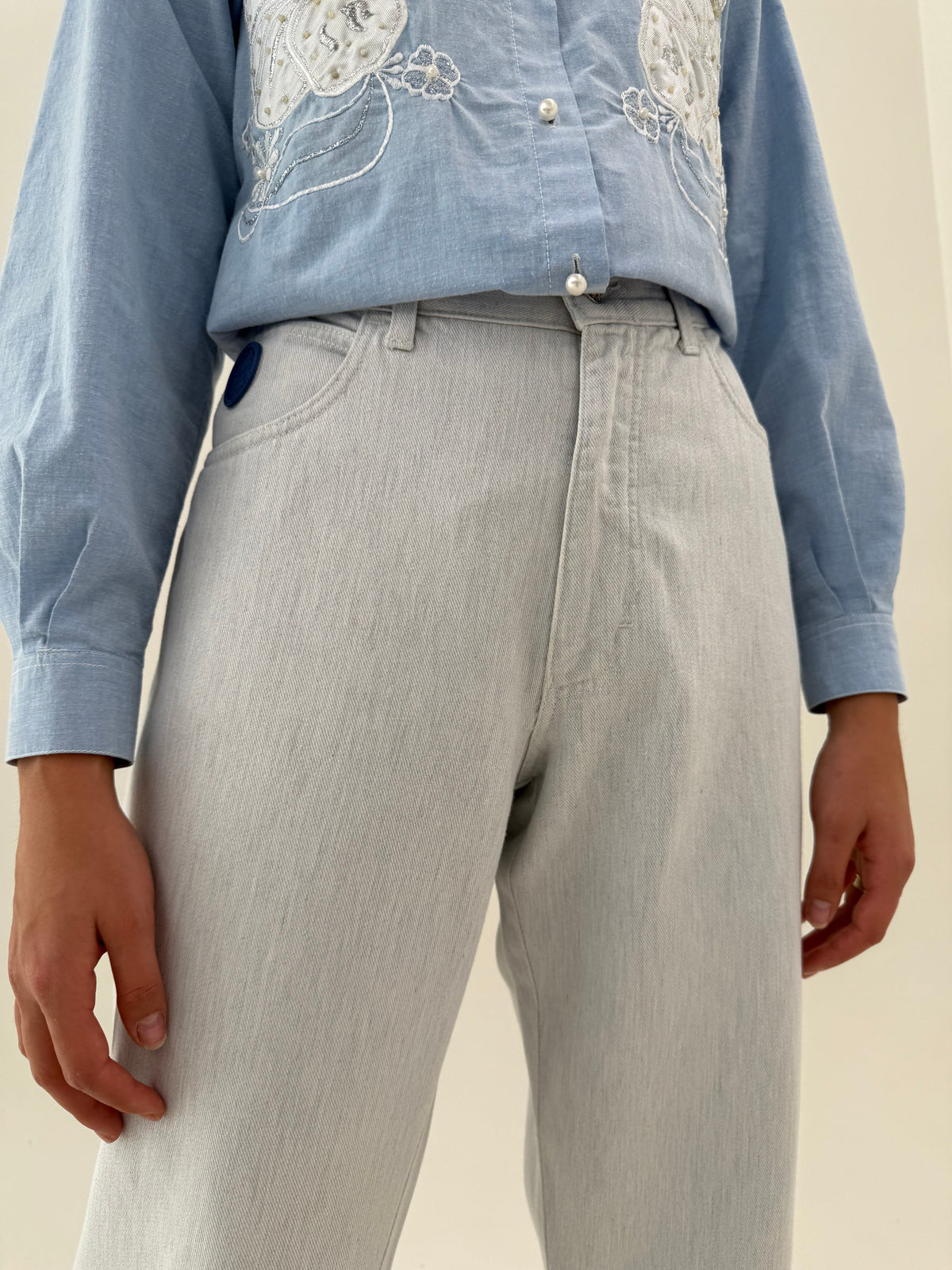 Jeans Trussardi vintage țigaretă light wash the excepționali din bumbac gros moale