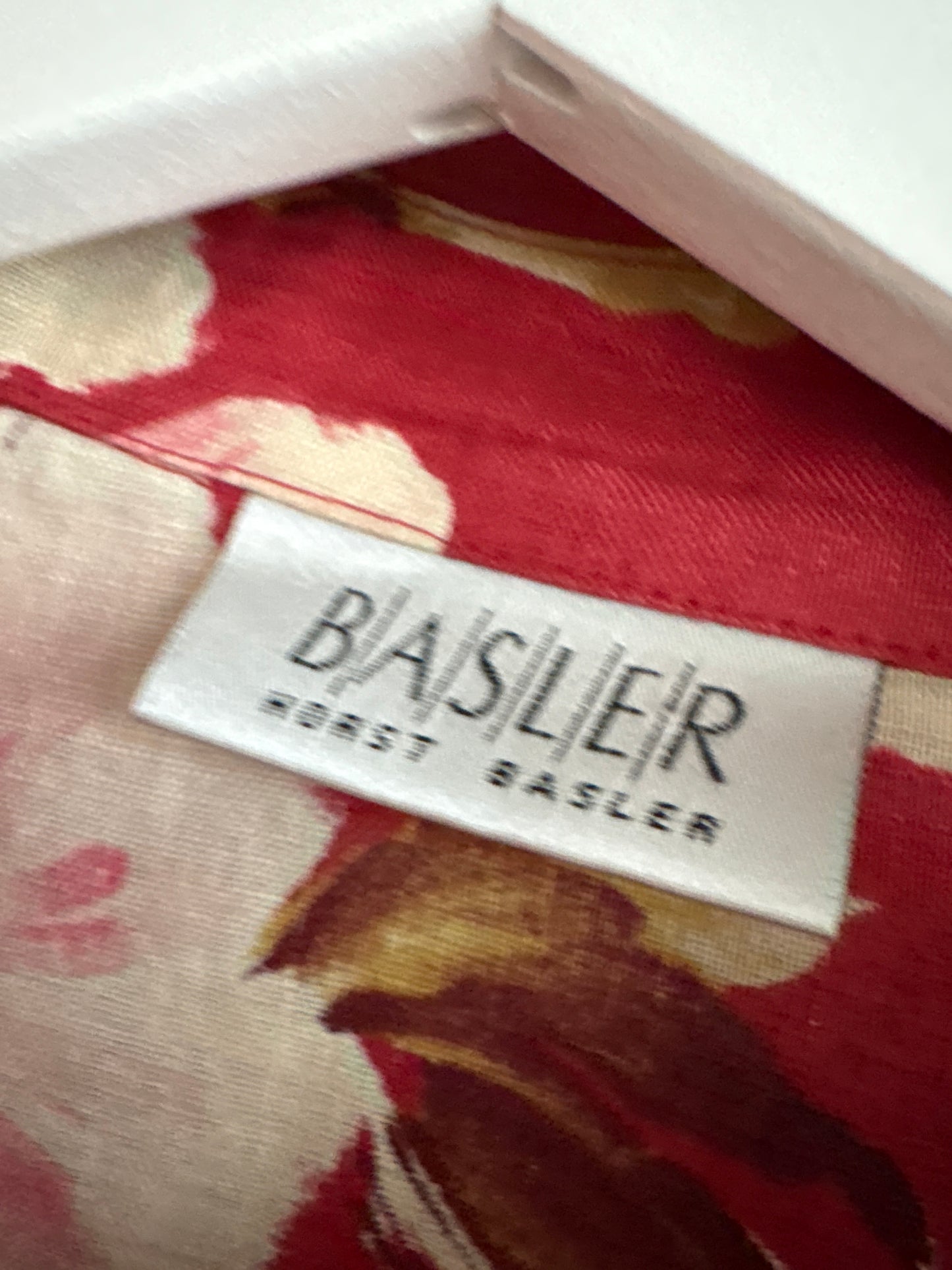 Cămașa de brand super premium cu print florid superb whine red din in excepțional