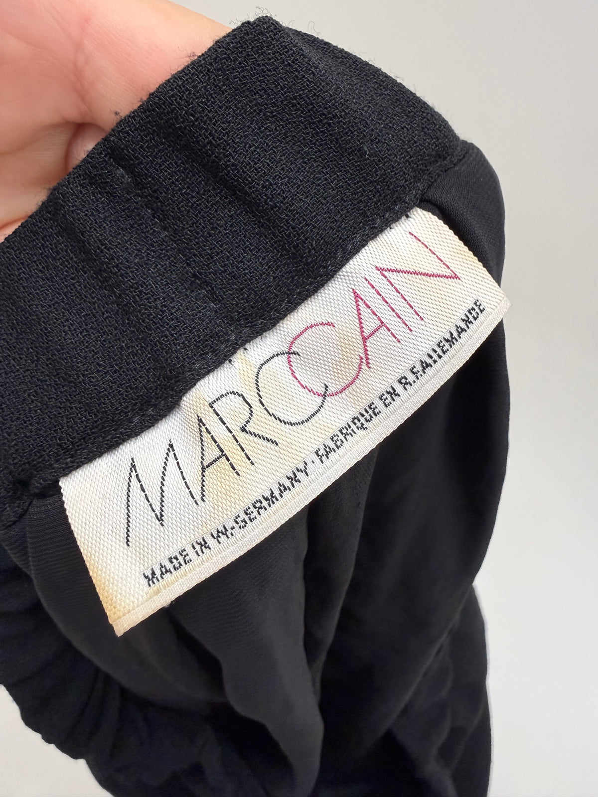 Fustă maxi Marc Cain plisată din lanita extrafina cu talie elastică