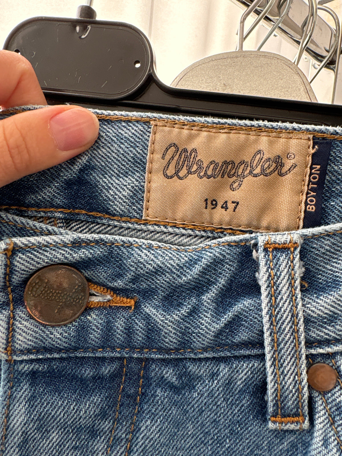 Jeans vintage premium straight leg classic wash cu talie mai generoasă