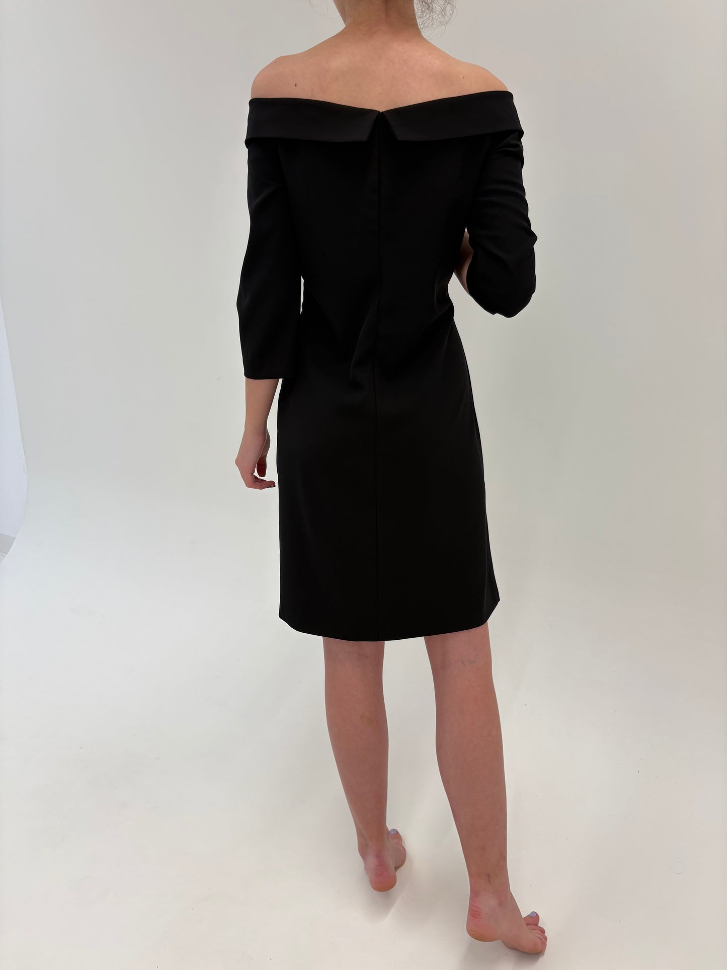 LBD italian cu fronseuri de la business la seara