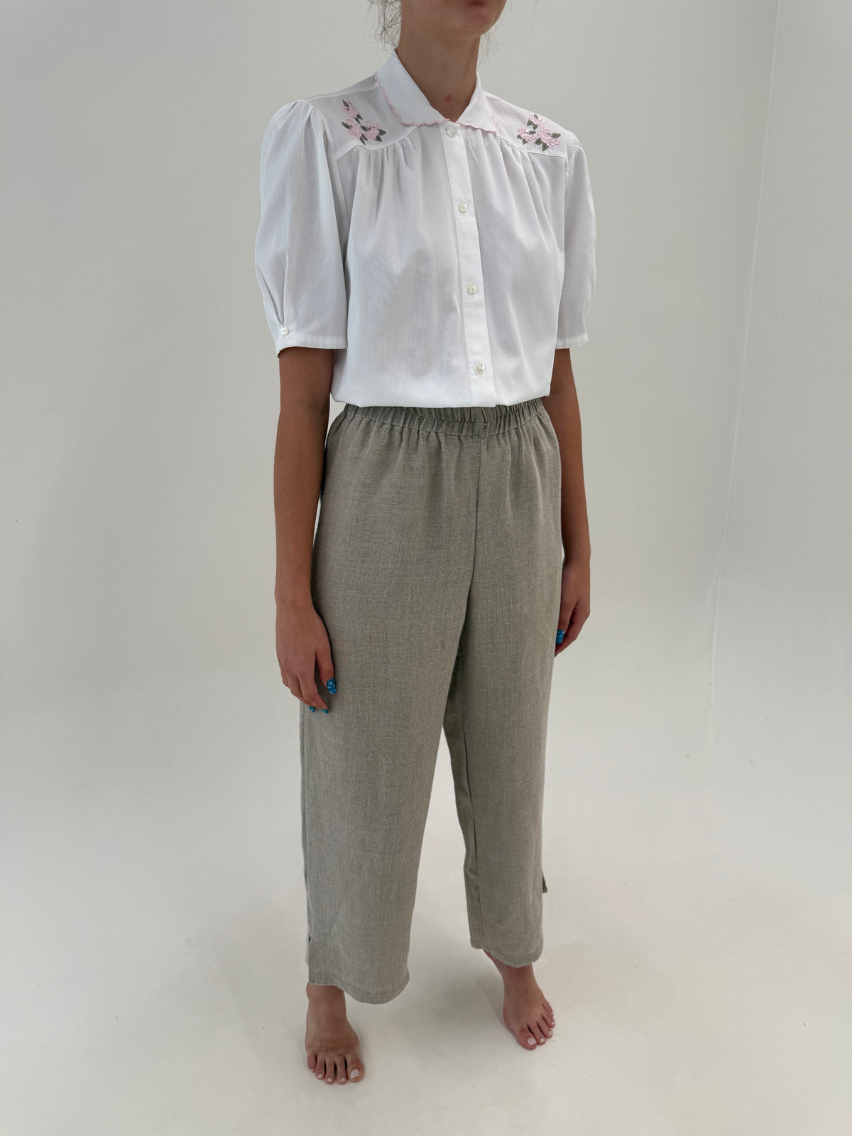 Pantaloni ultra confort din pânză excepțională de in cu talie ultra înaltă sand nude