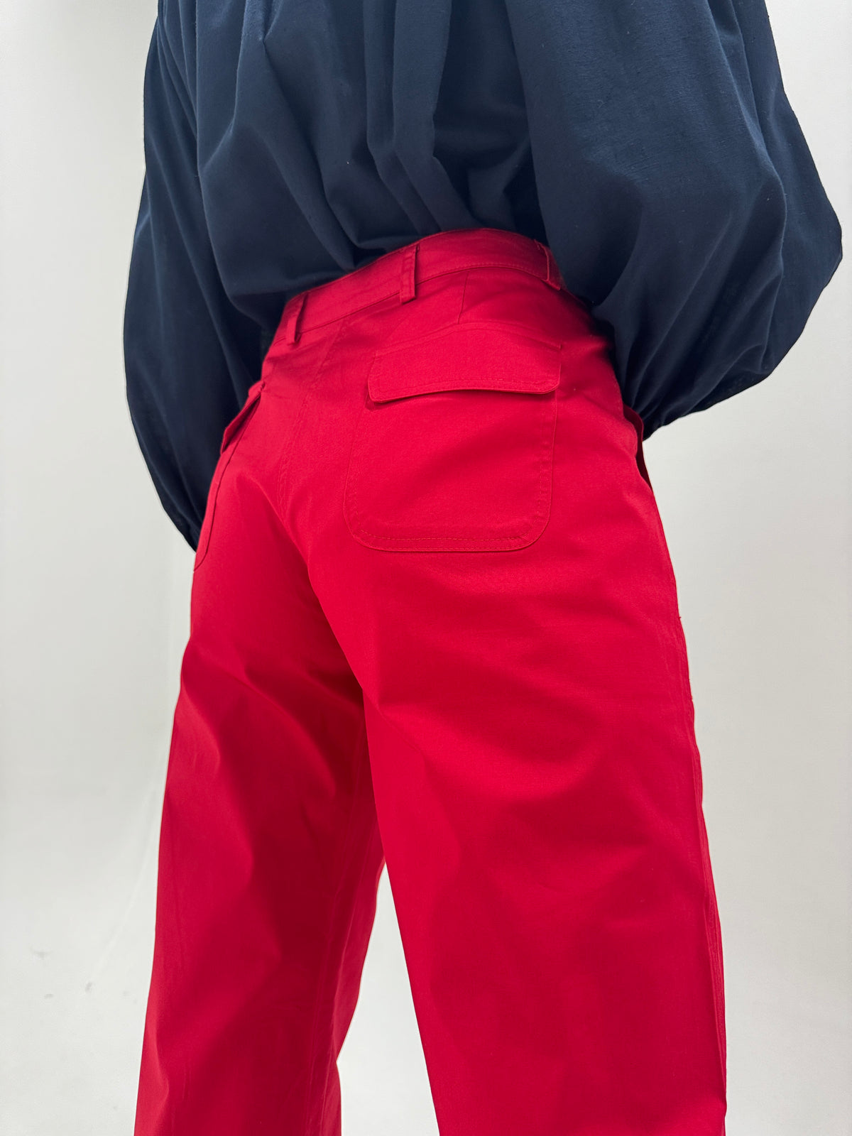Pantaloni italienești dark cherry red din bumbac gros modelator cu solduri generoase