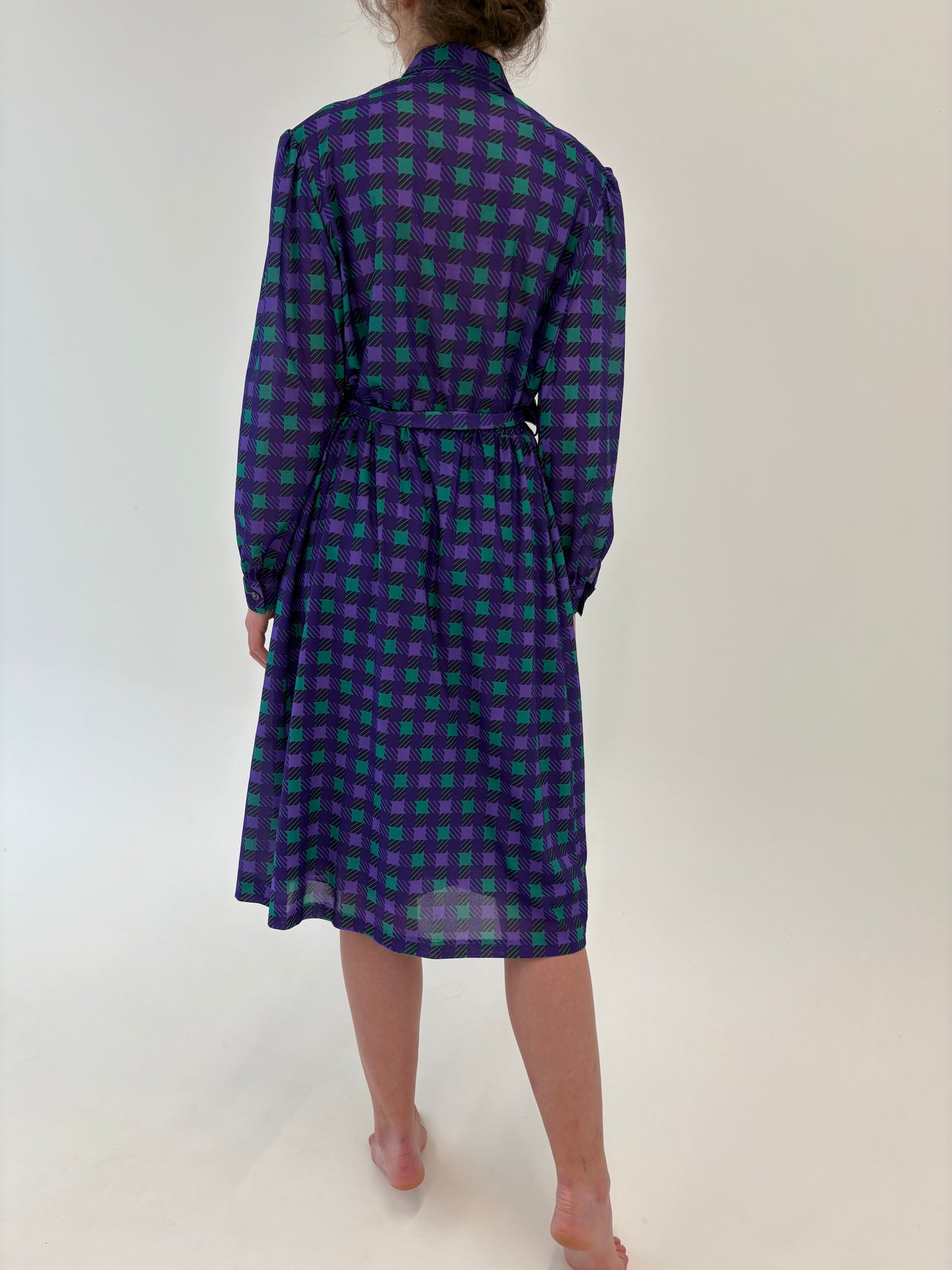 Rochie vintage în culori tari cu talie marcată reglabilă