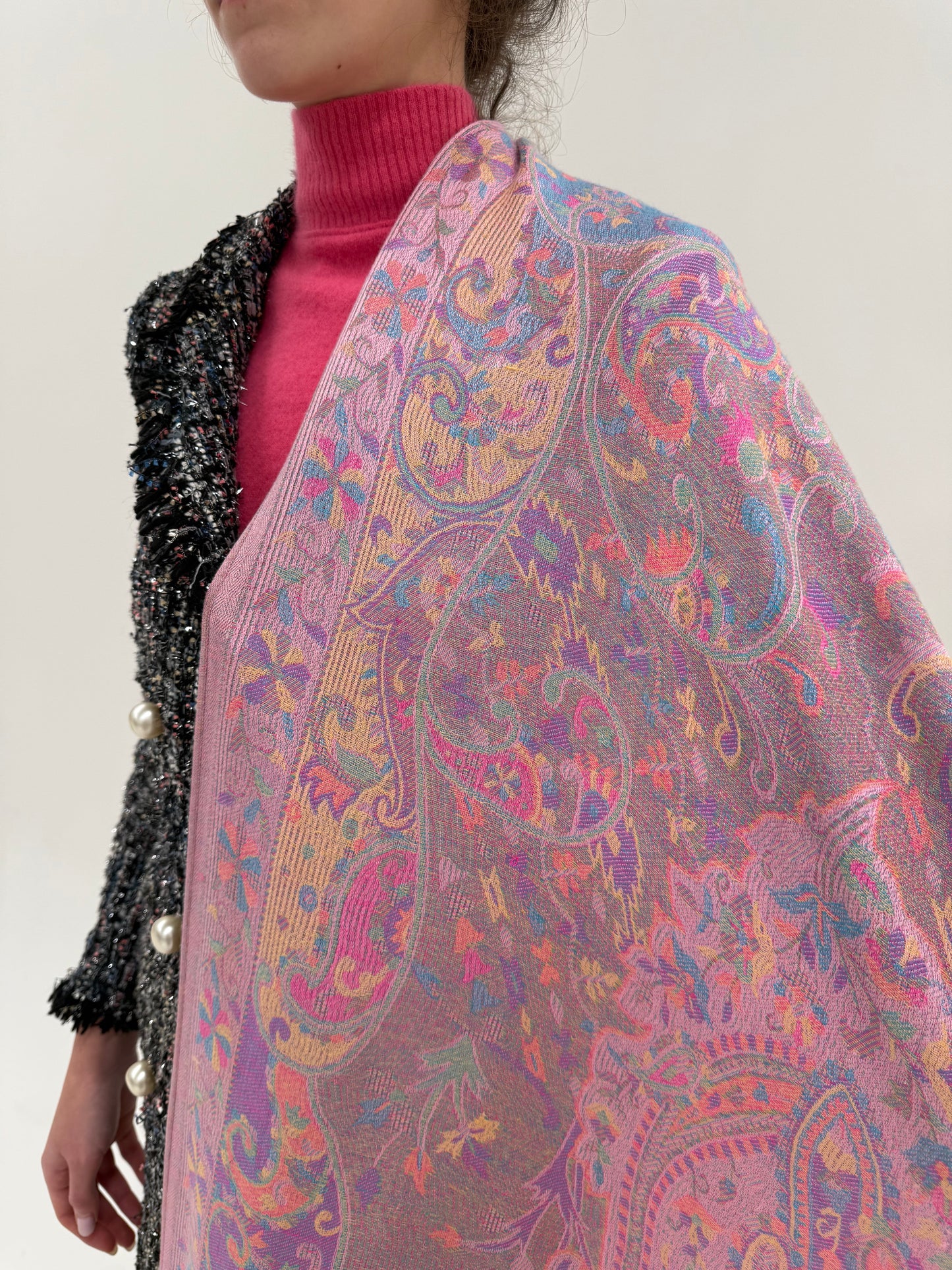 Shawl roz pudrat din cașmir cu print paisley în culori pastelate