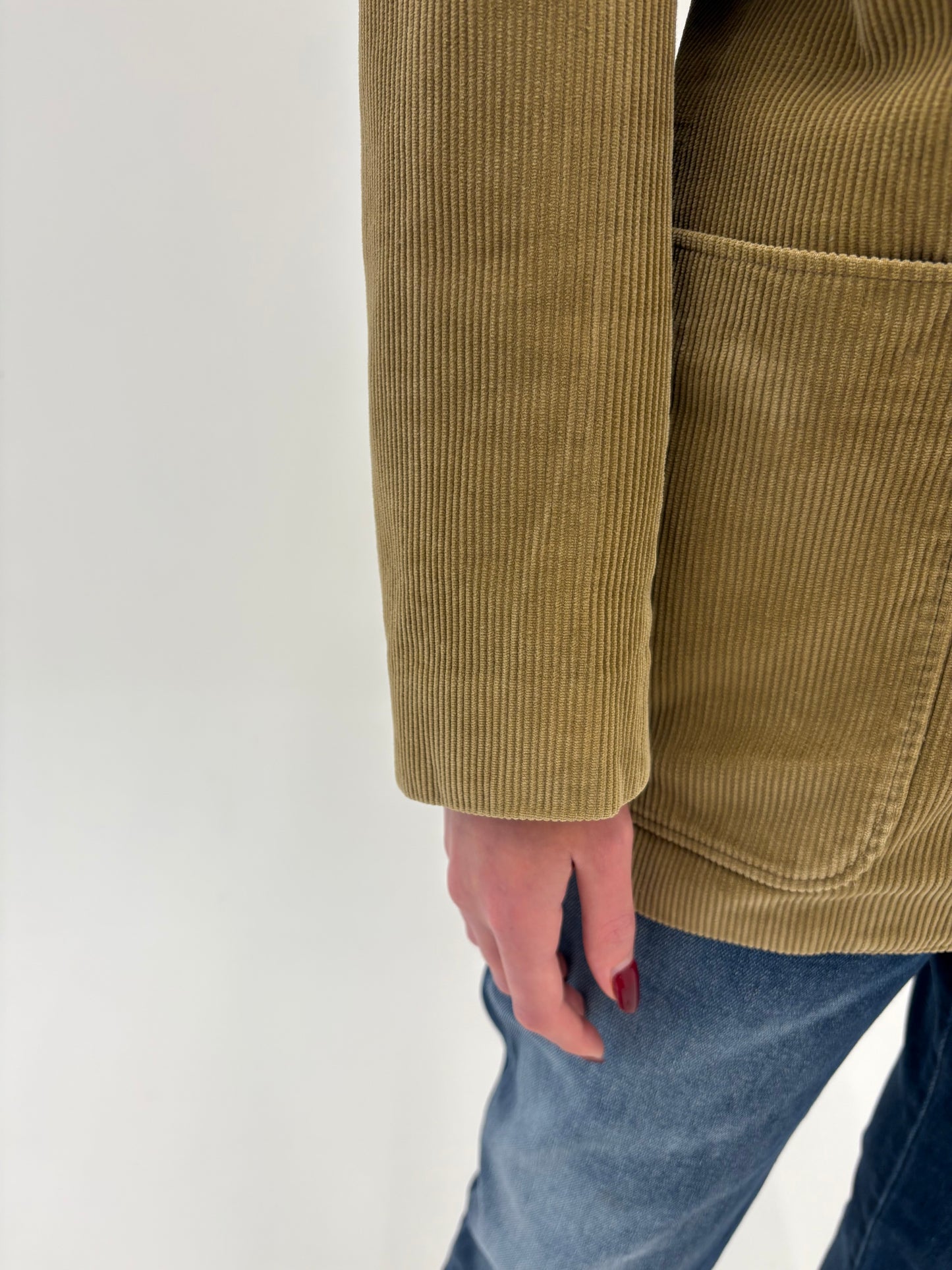 Sacou italian camel din corduroy în croi actual