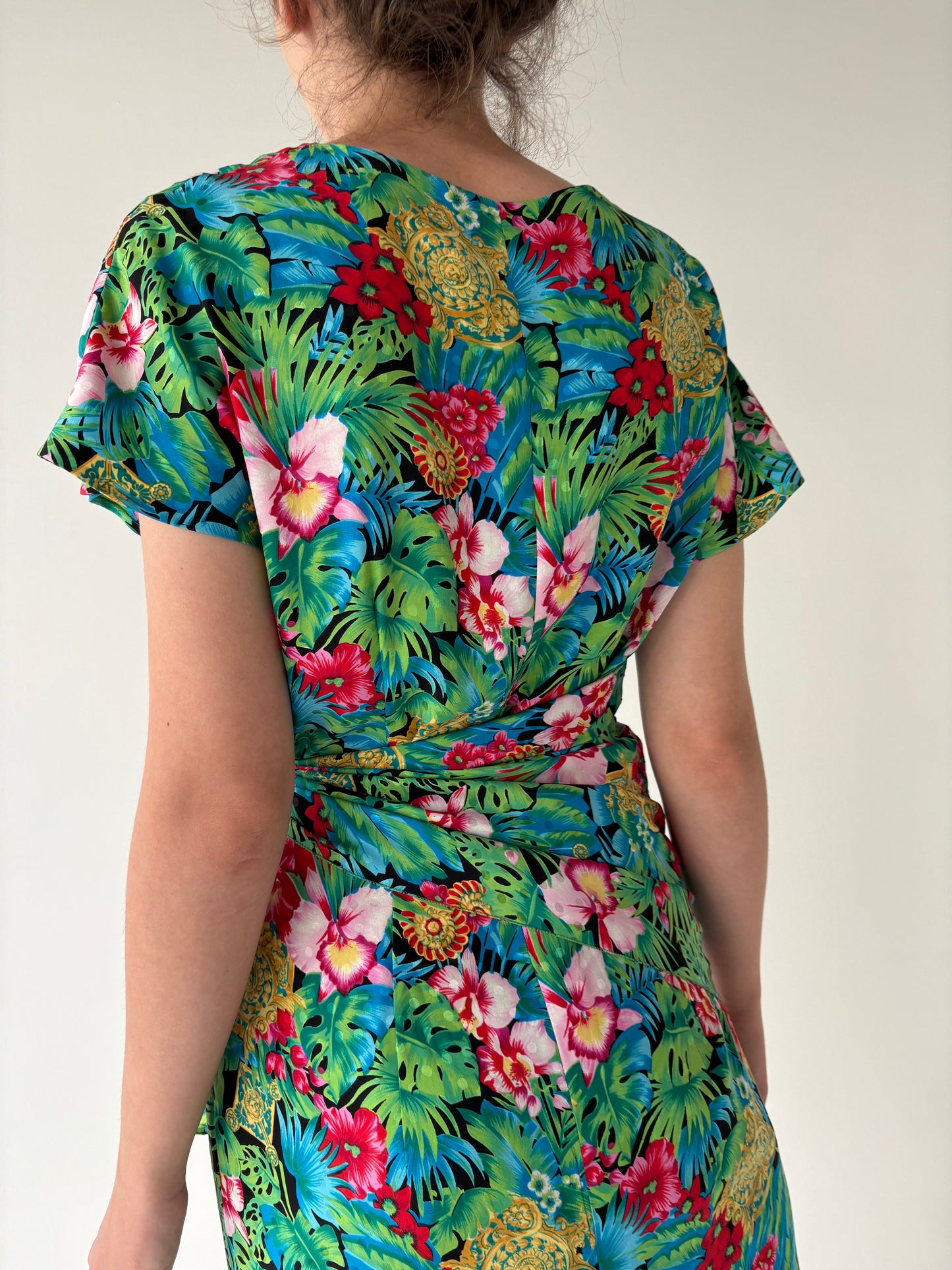 Rochie vintage italiană din mătase naturală cu print superb în culori tari