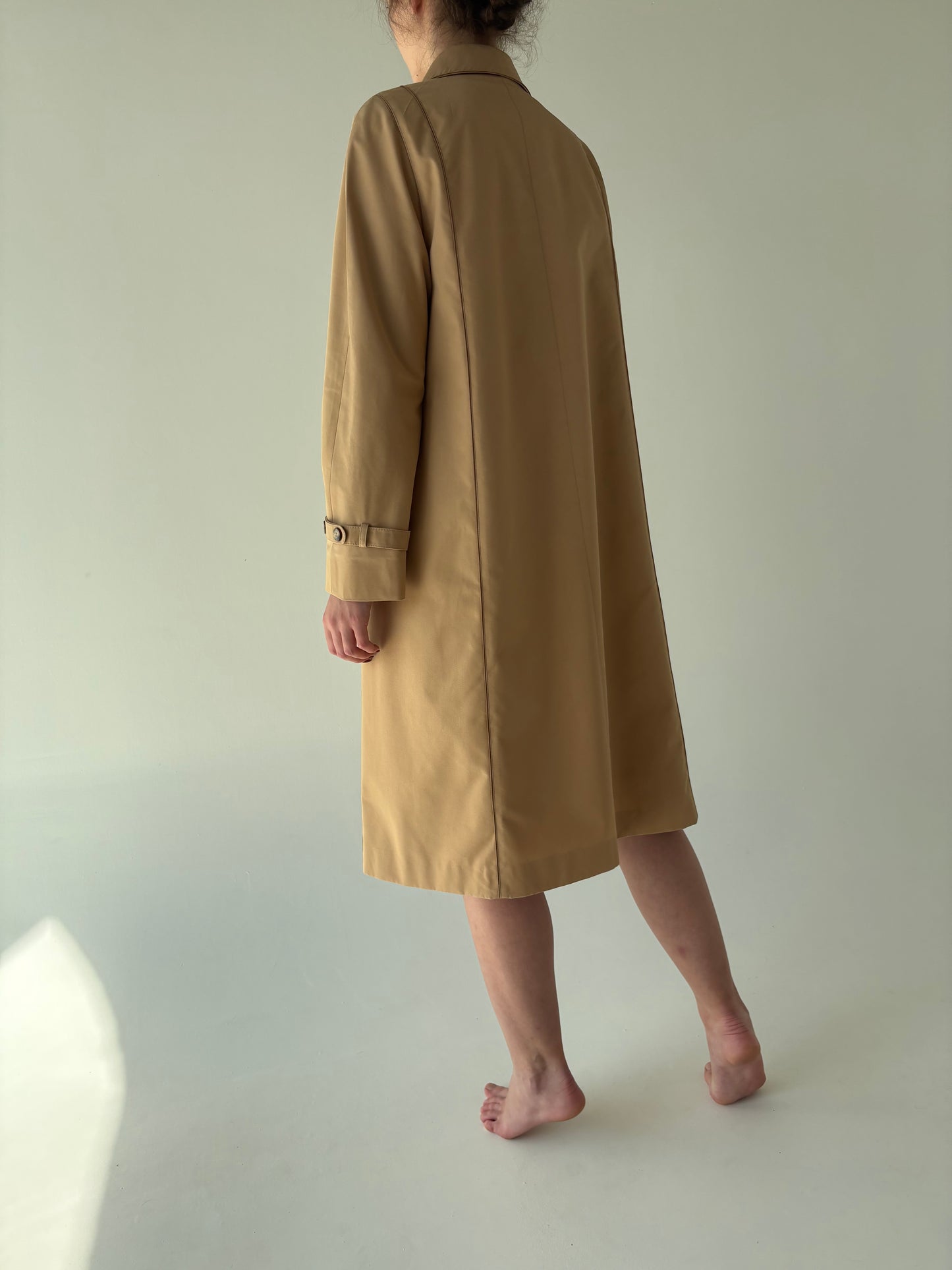 Trench old vintage camel impermeabil anii 70