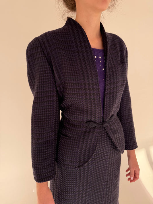 Set vintage din Tartan de lana pied du coq aubergine cu sacou cambrat