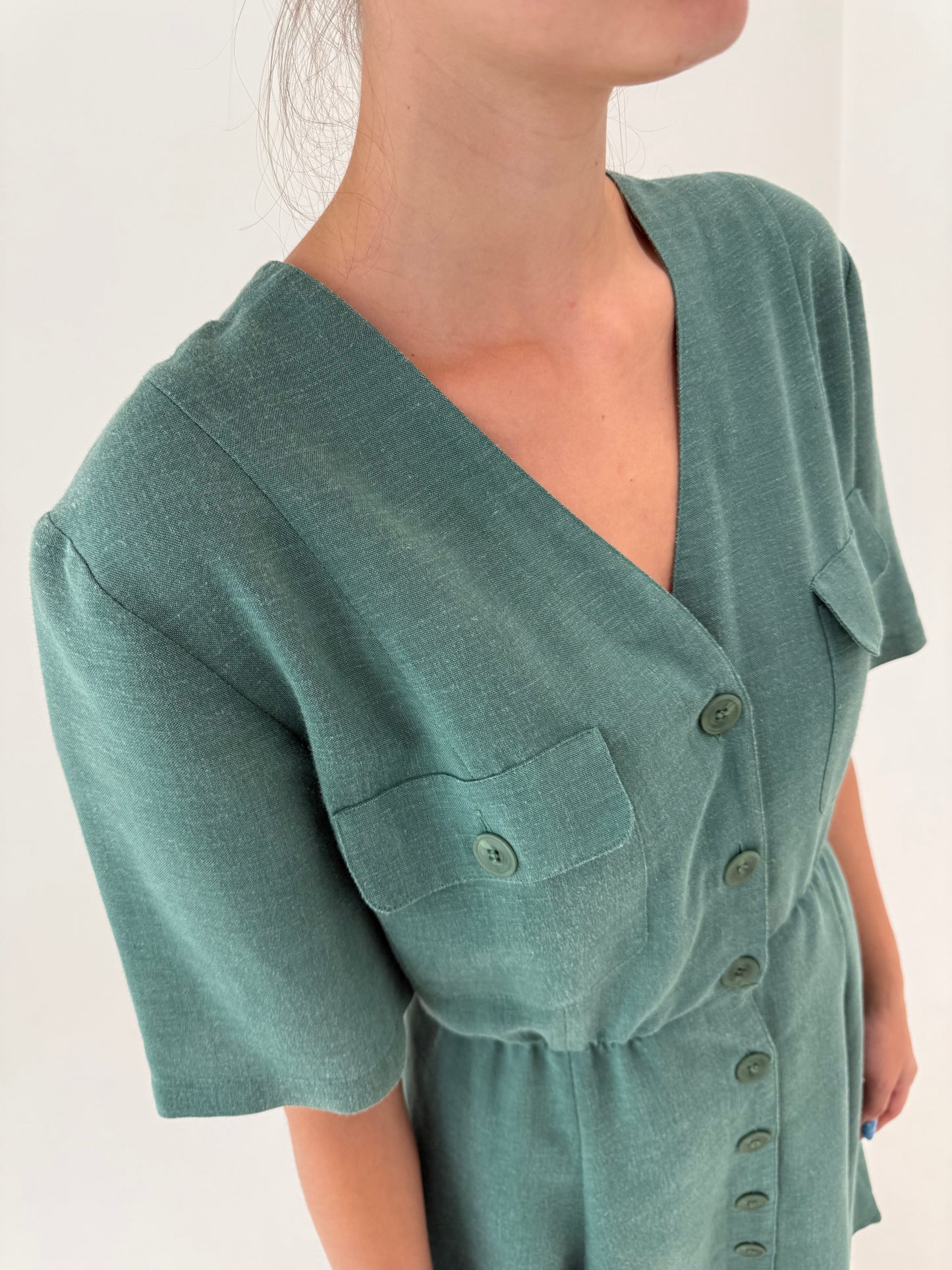 Rochie vintage din pânzăoale de in Eucalyptus green cu talie ușor elastică