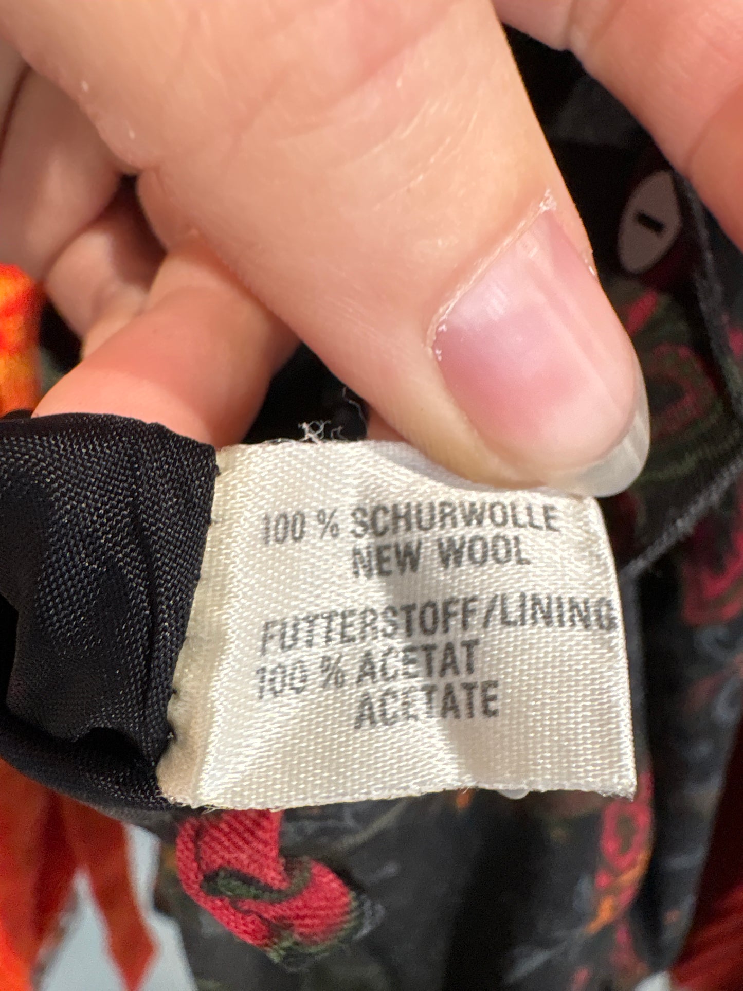 Fustă vintage cu print superb în croi super amplu din lana extrafina