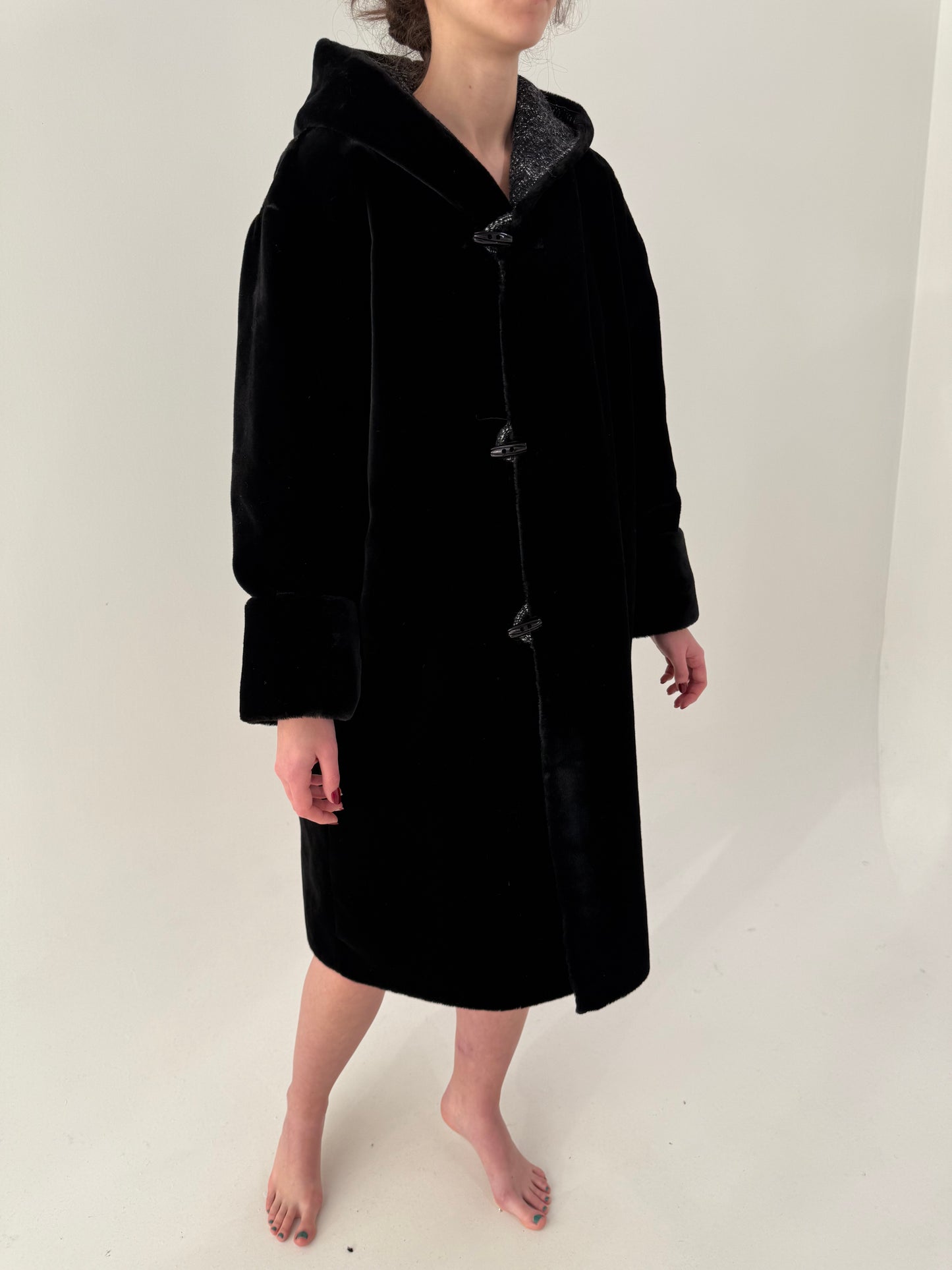 Palton vintage elegant cu 2 fete, una din stofă de lana și cealaltă tip Teddy coat neagră