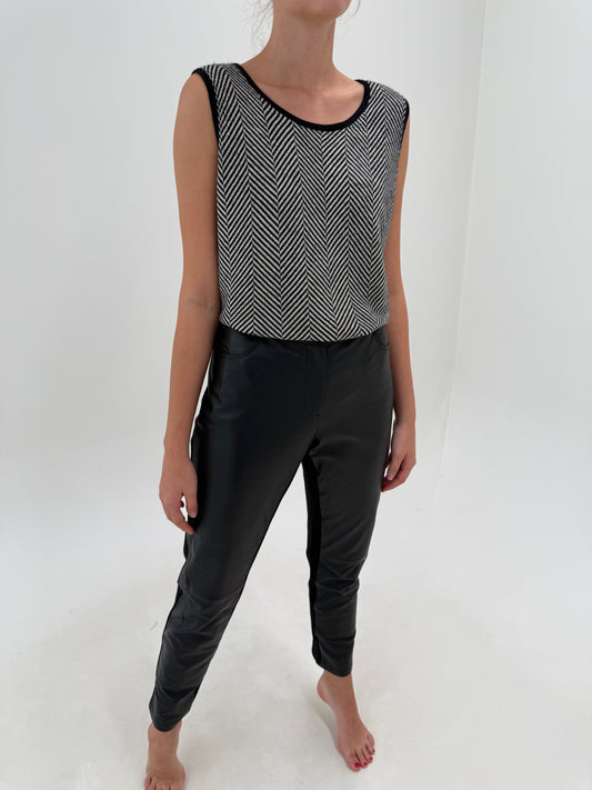 Pantaloni din piele naturală modelatori în croi clasic tall