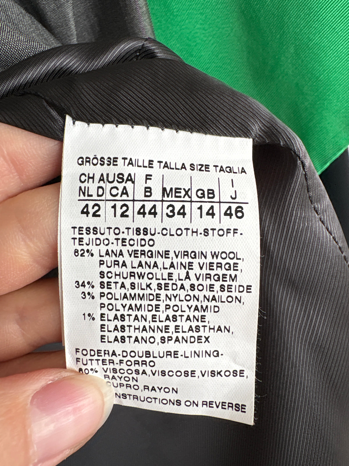 Sacou Max Mara clasic din lana extrafina și mătase naturală ușor cambrat