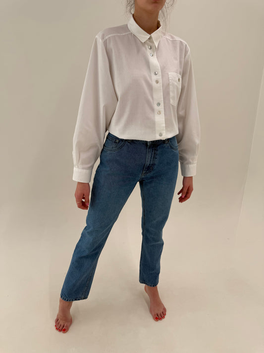 Jeans vintage în croi super revenit în trend