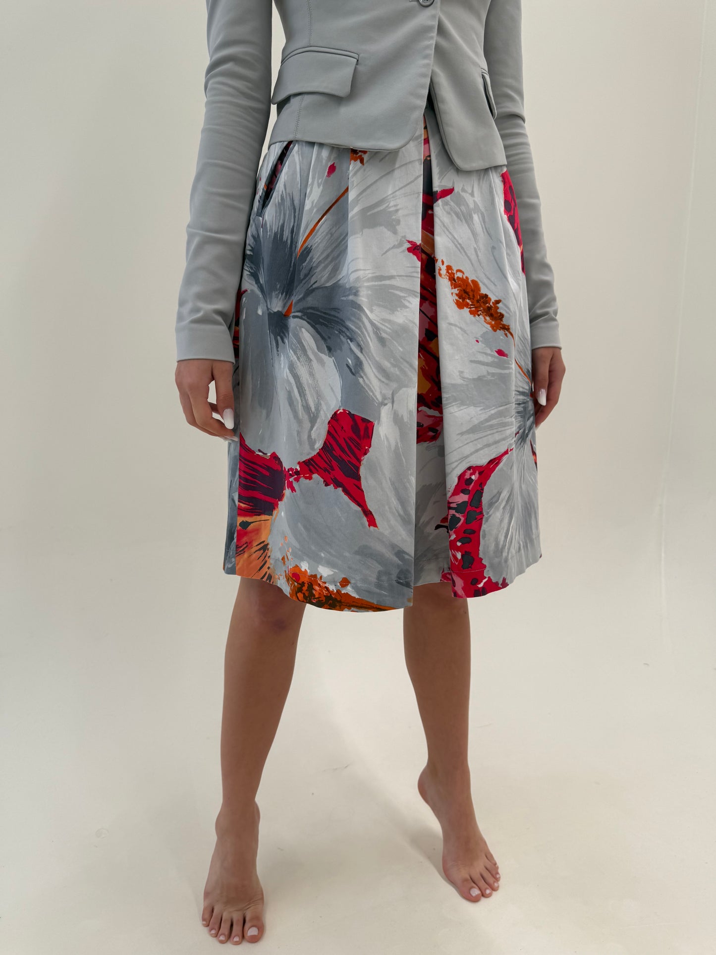 Fustă luxury Blumarine în croi de ani 60 din bumbac structurat cu talie ultra marcată