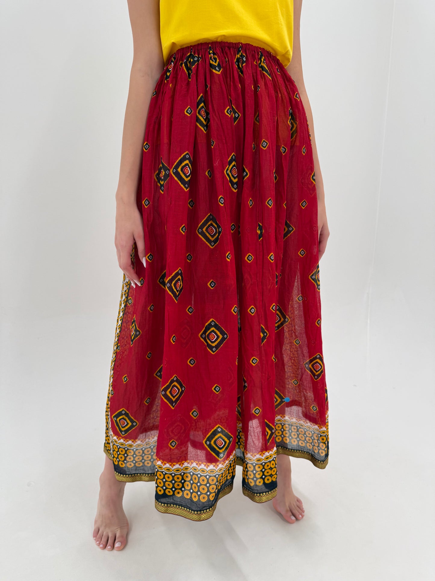 Fustă maxi extrem de amplă burgundy din pânză tip organza cu talie elastică